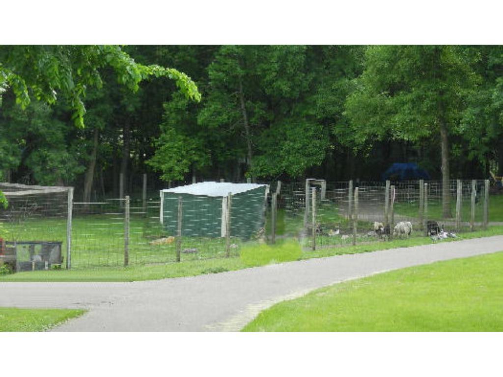 main property photo 8