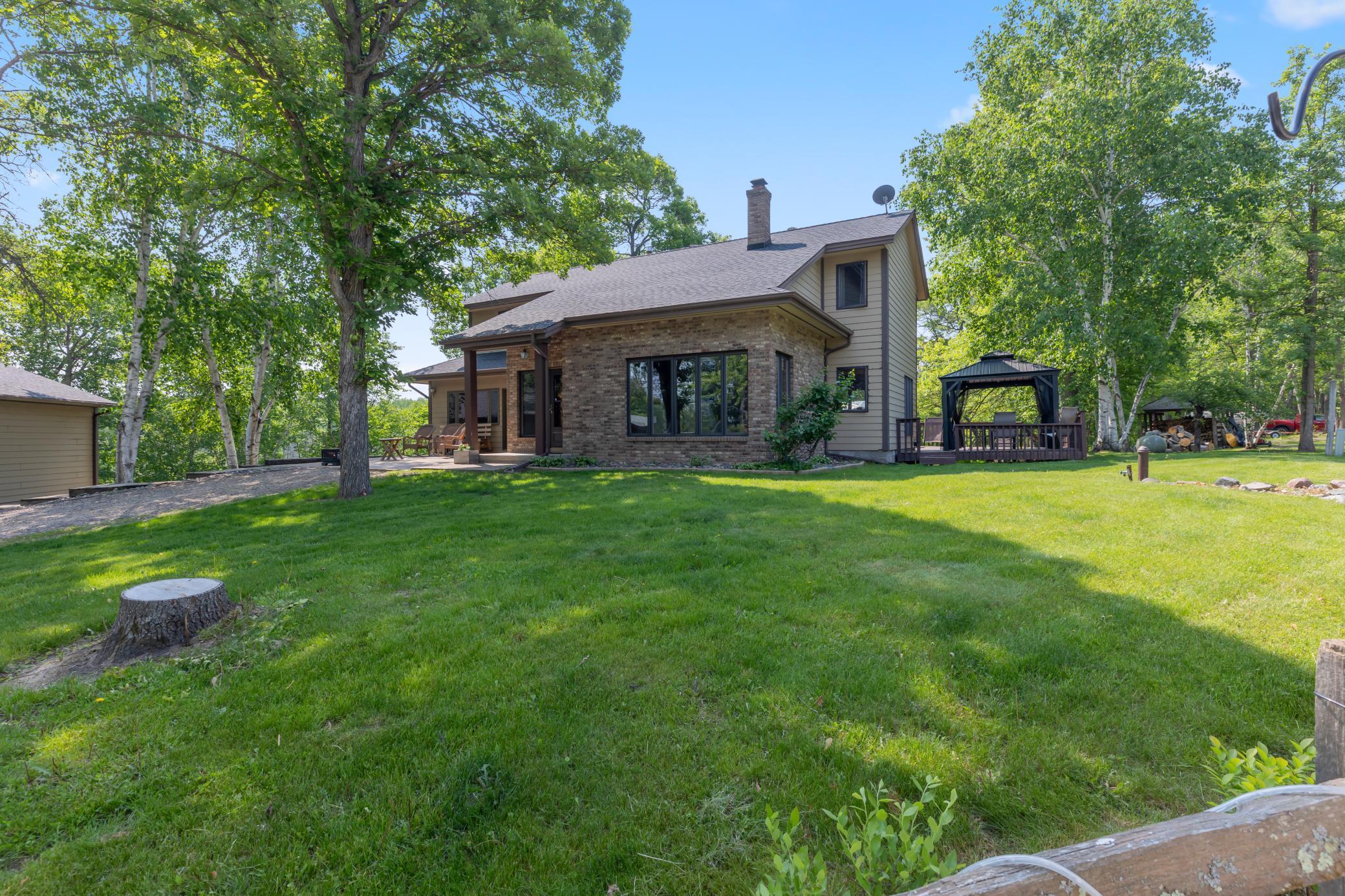 main property photo 27
