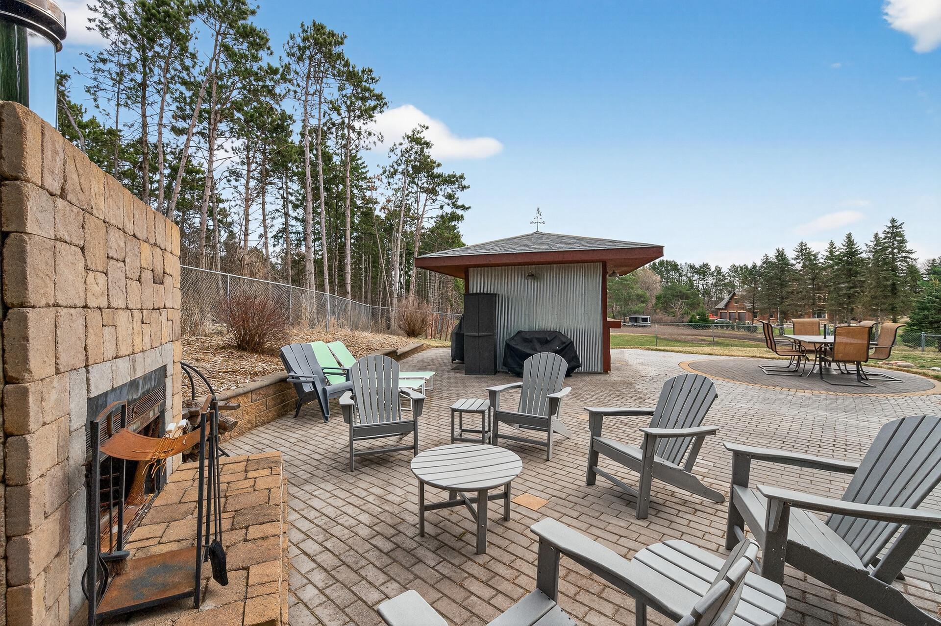 main property photo 12