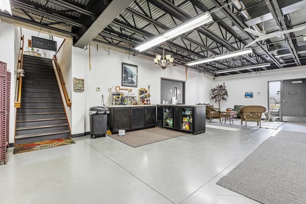 main property photo 54