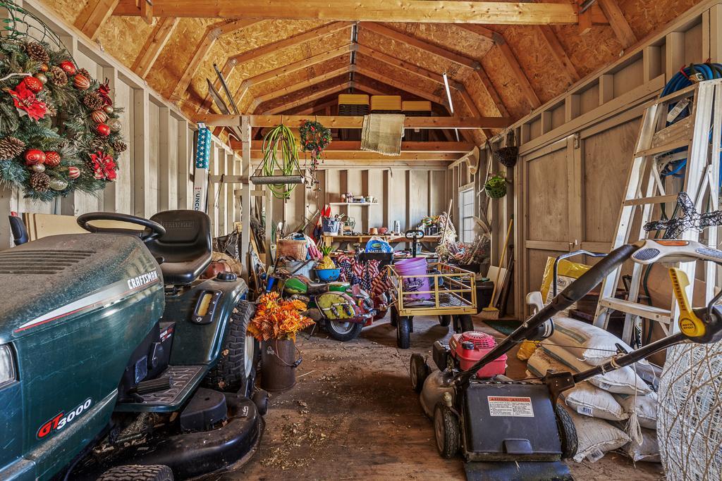 main property photo 88