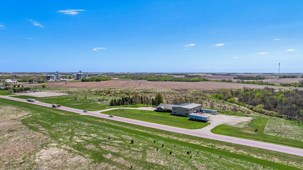 main property photo 91