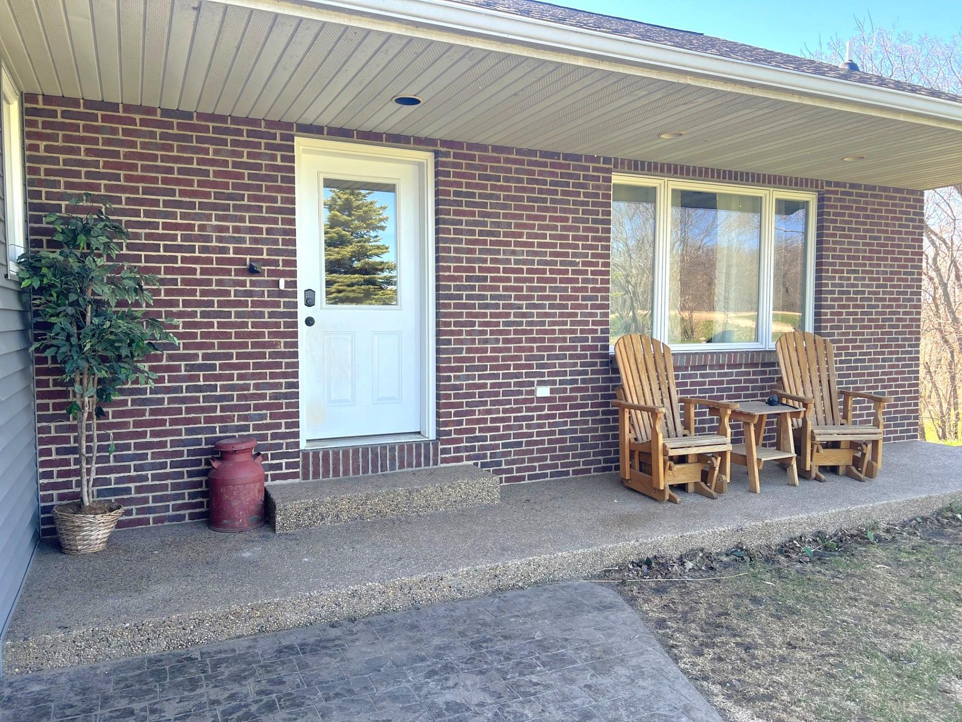 main property photo 31