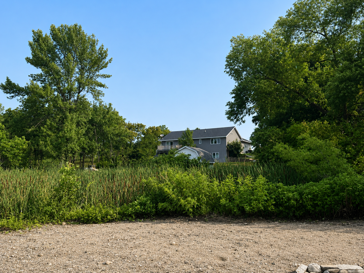 main property photo 32