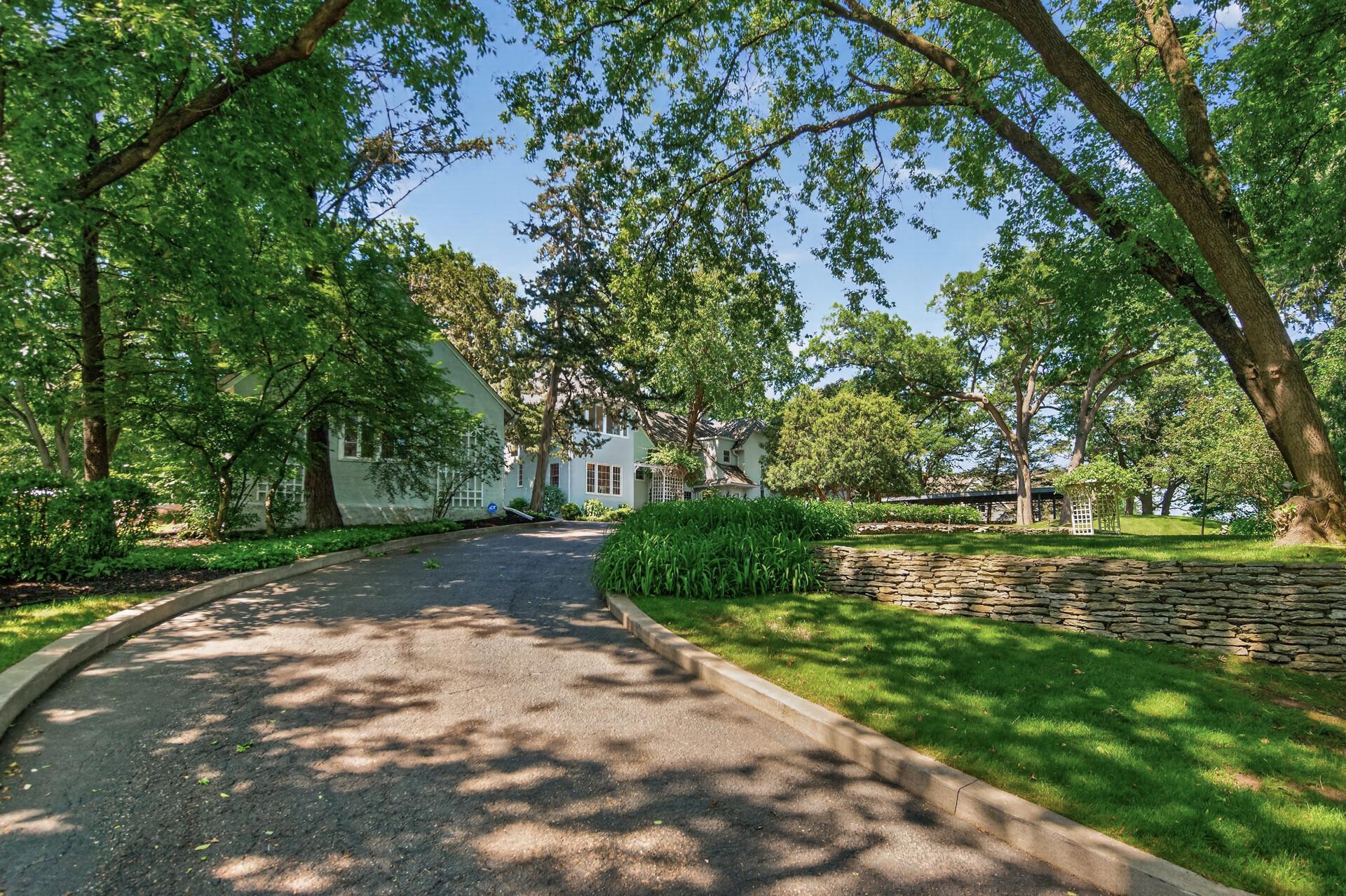 main property photo 38