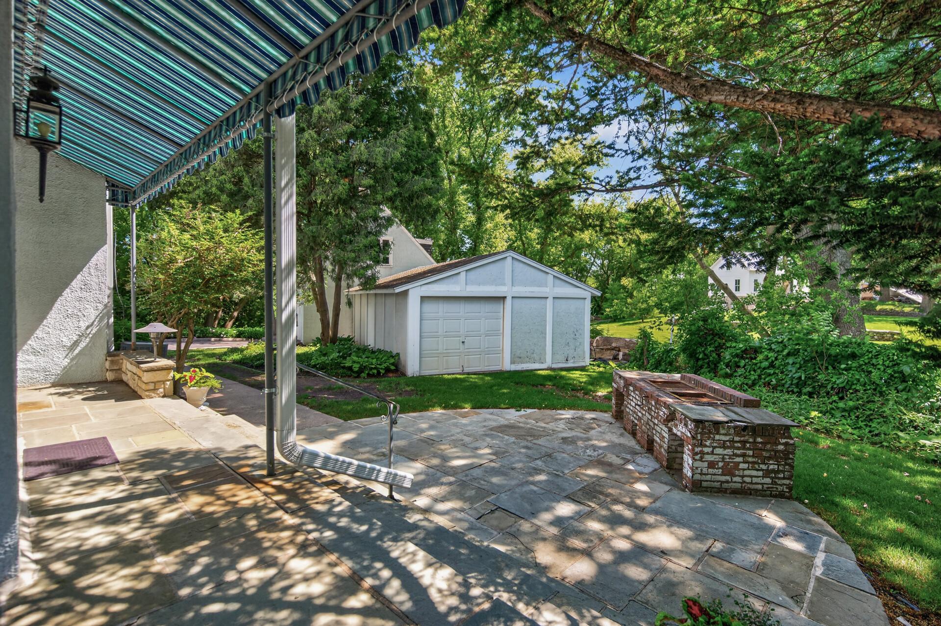 main property photo 42