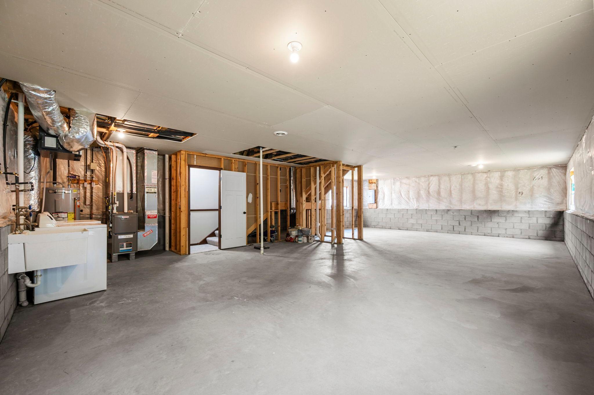 main property photo 60