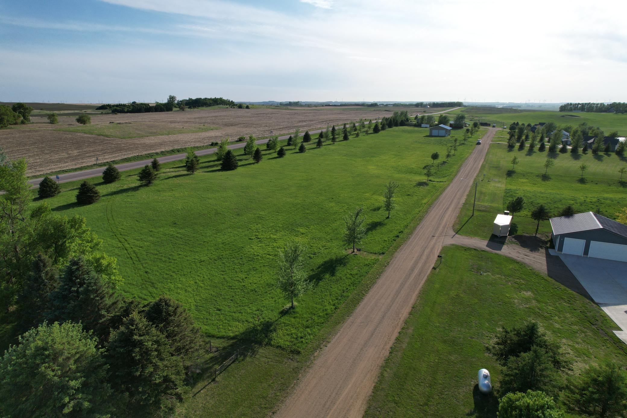 main property photo 10