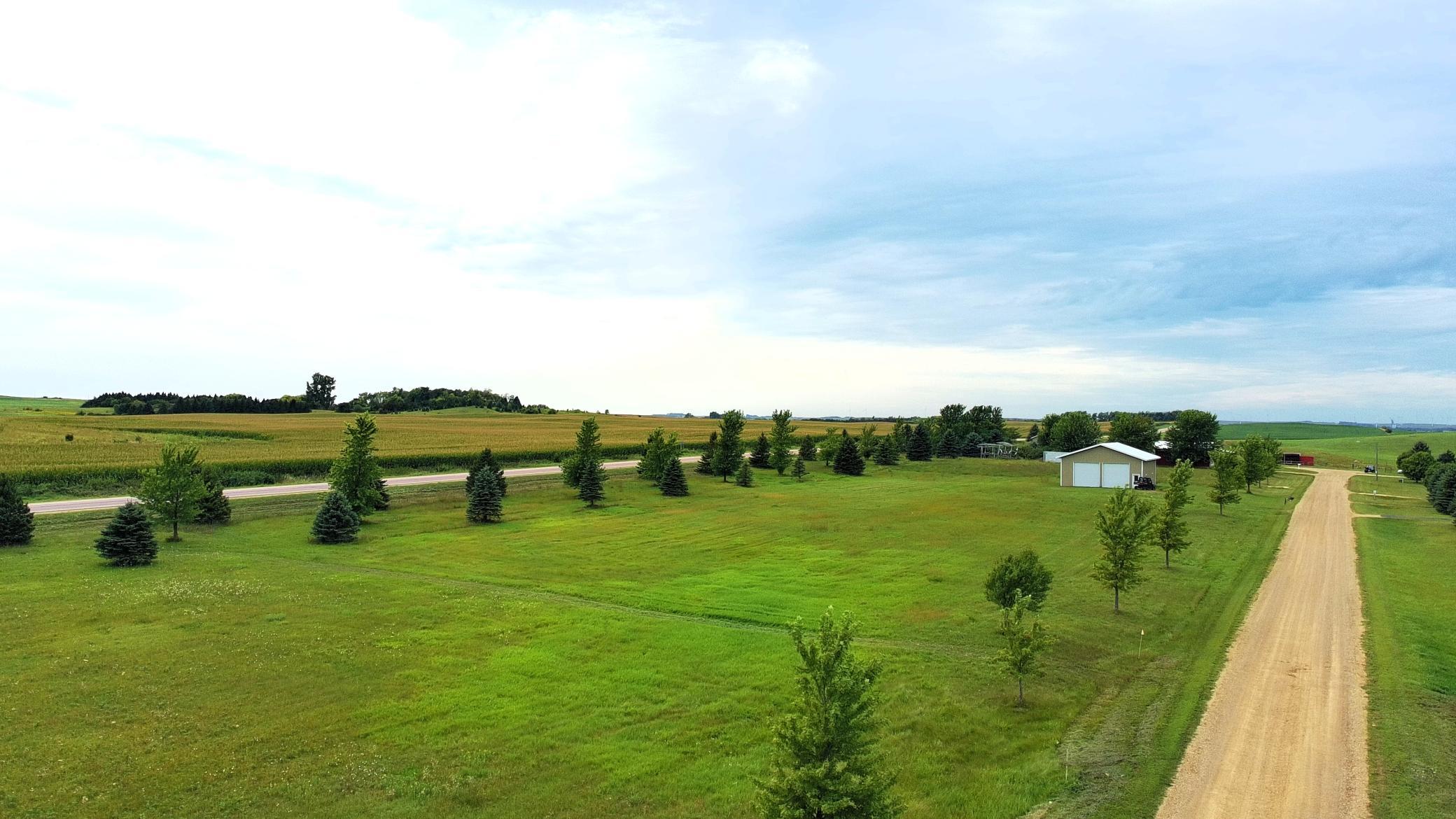 main property photo 6