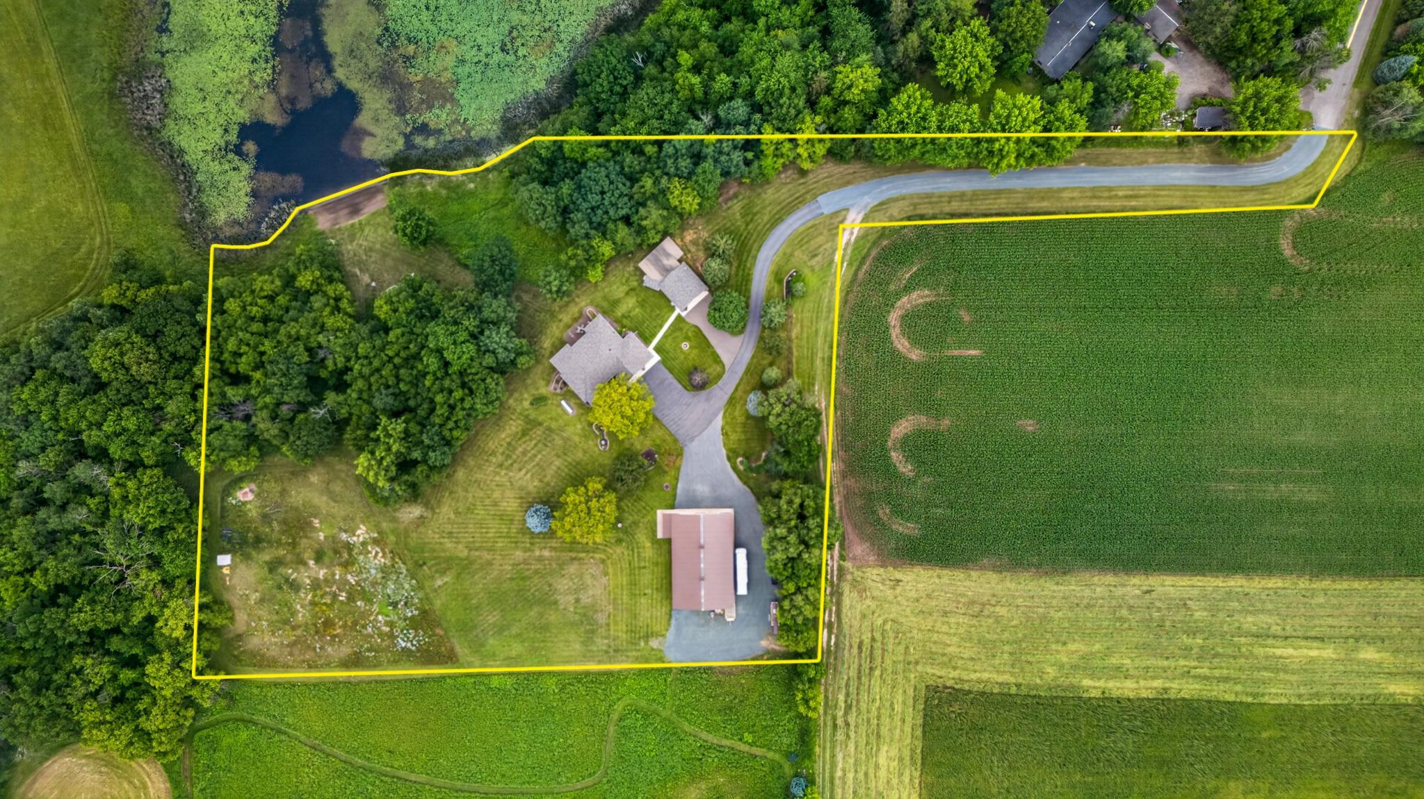main property photo 9