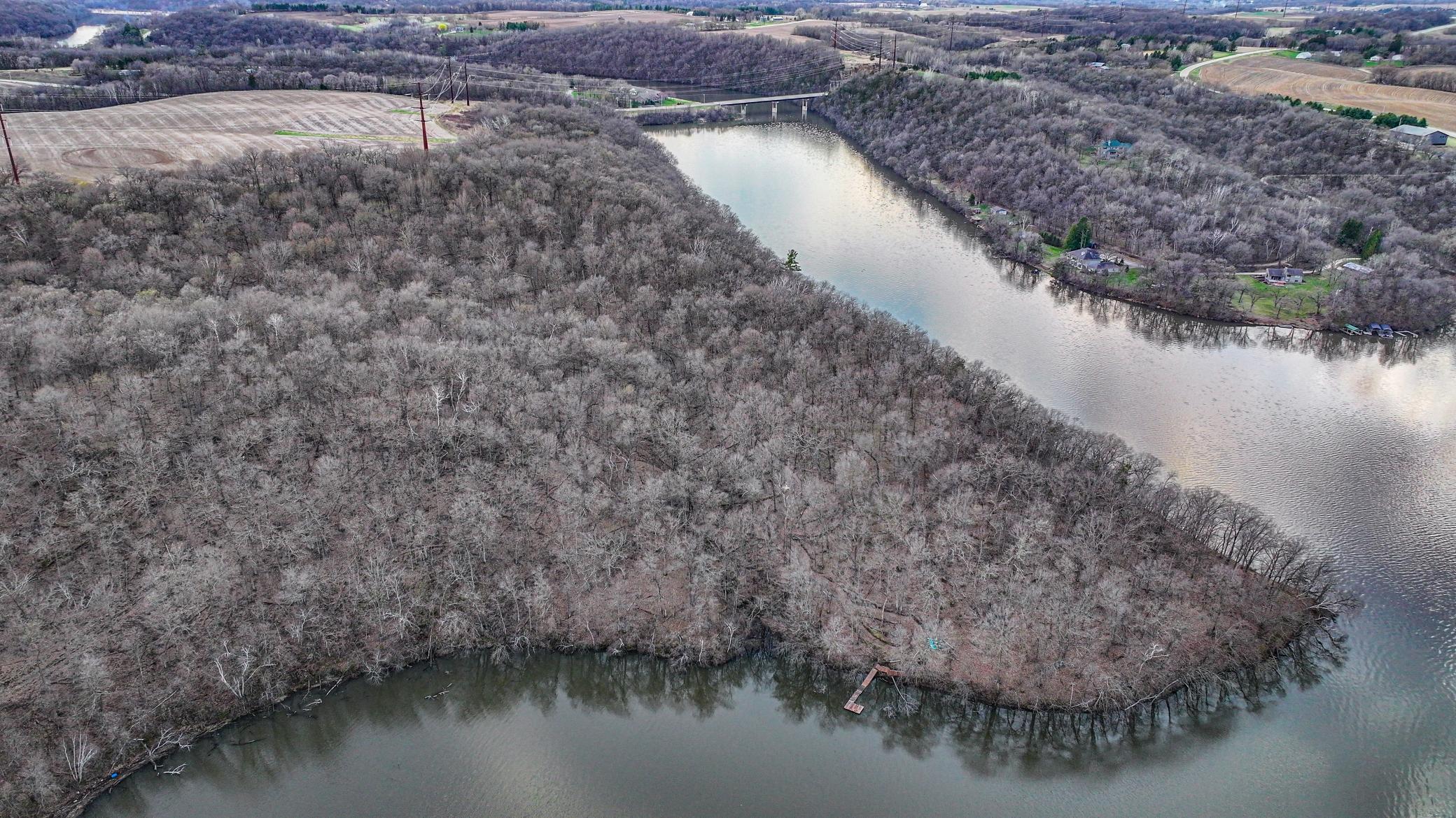 main property photo 18