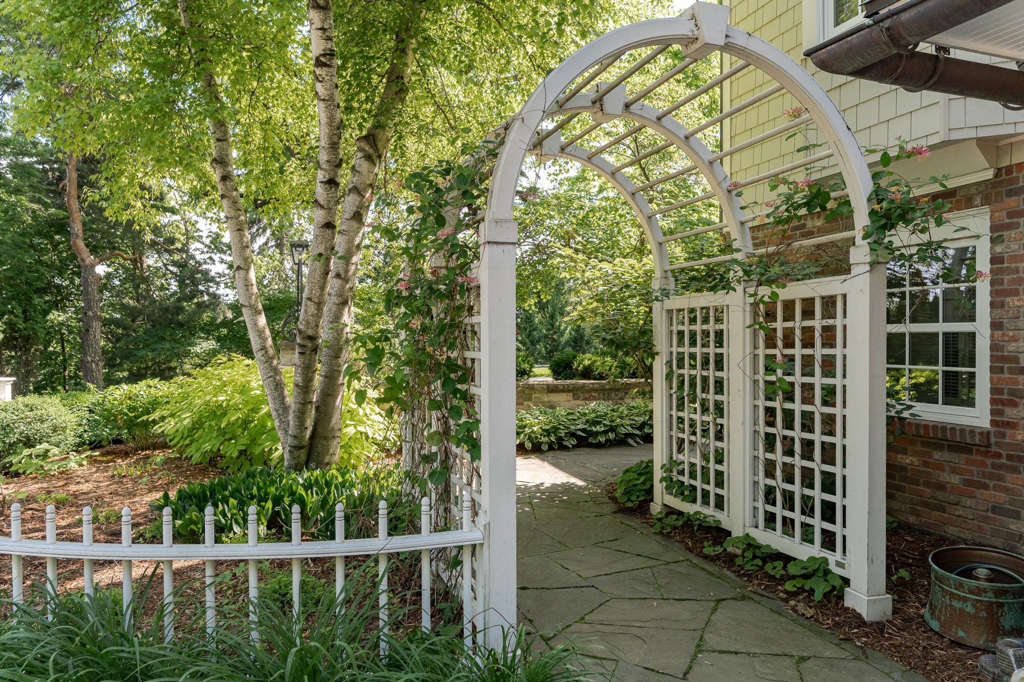 main property photo 118