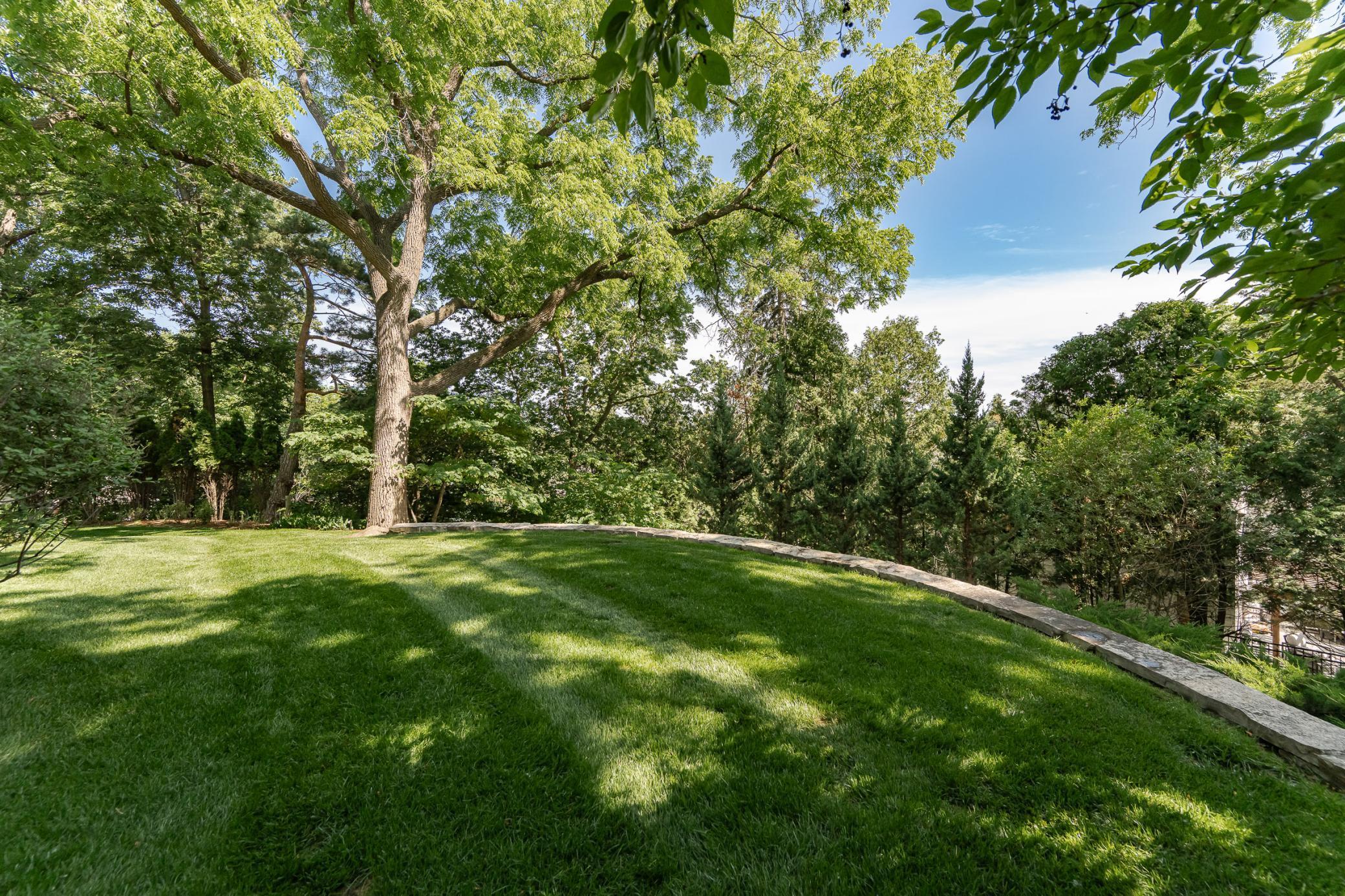 main property photo 125