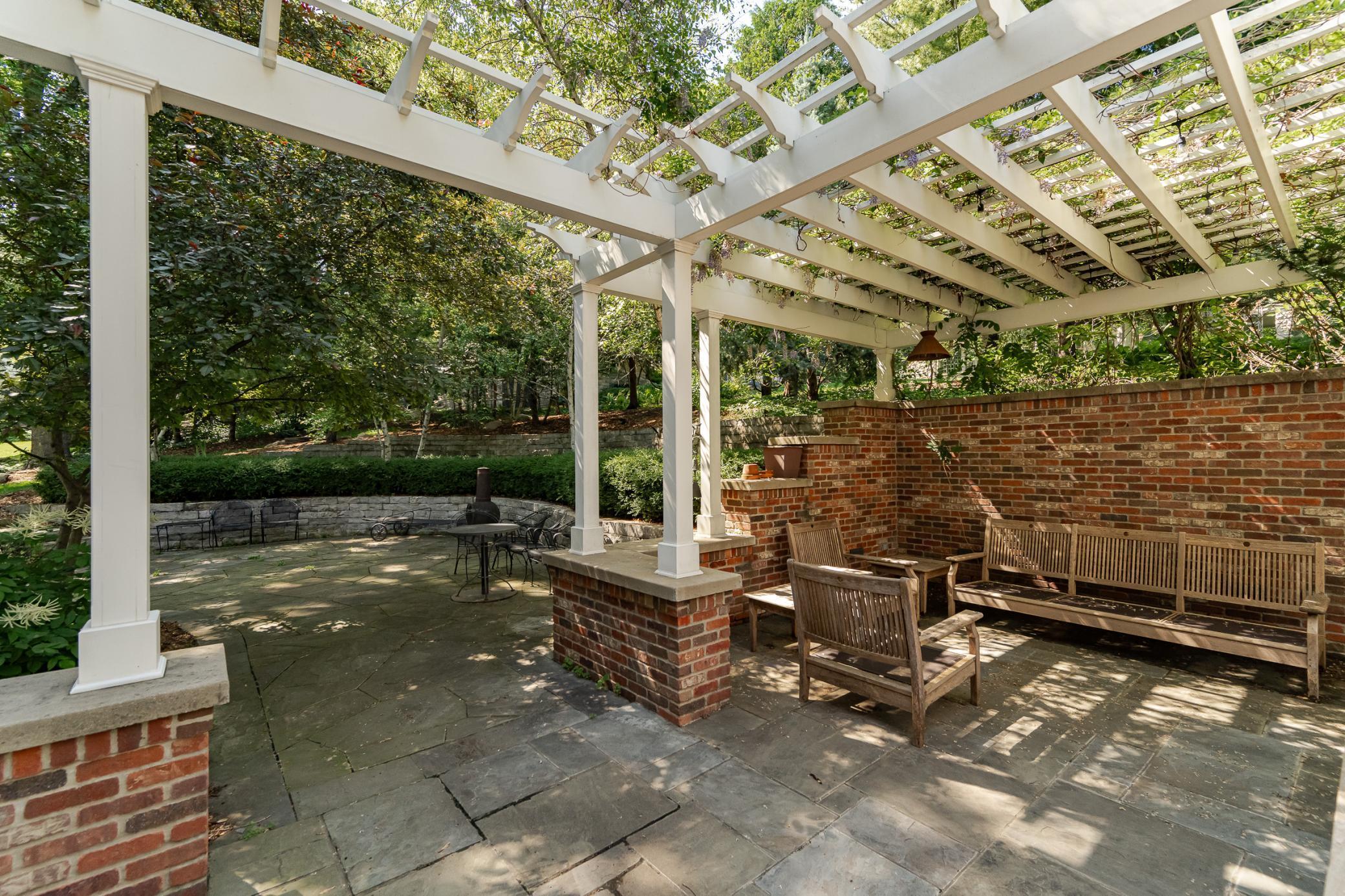 main property photo 126