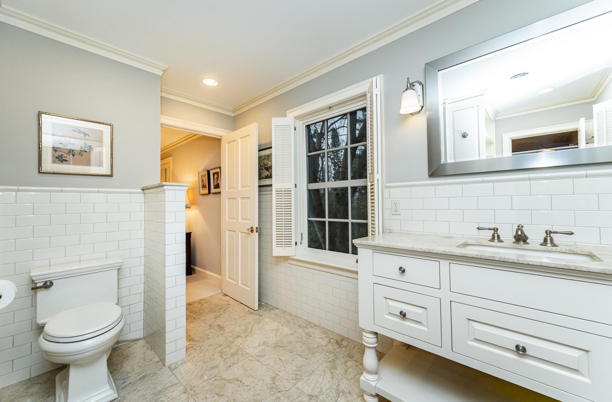 main property photo 77