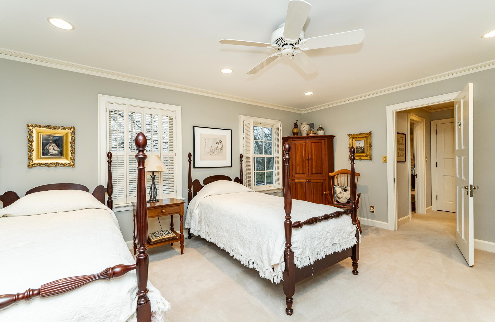 main property photo 83