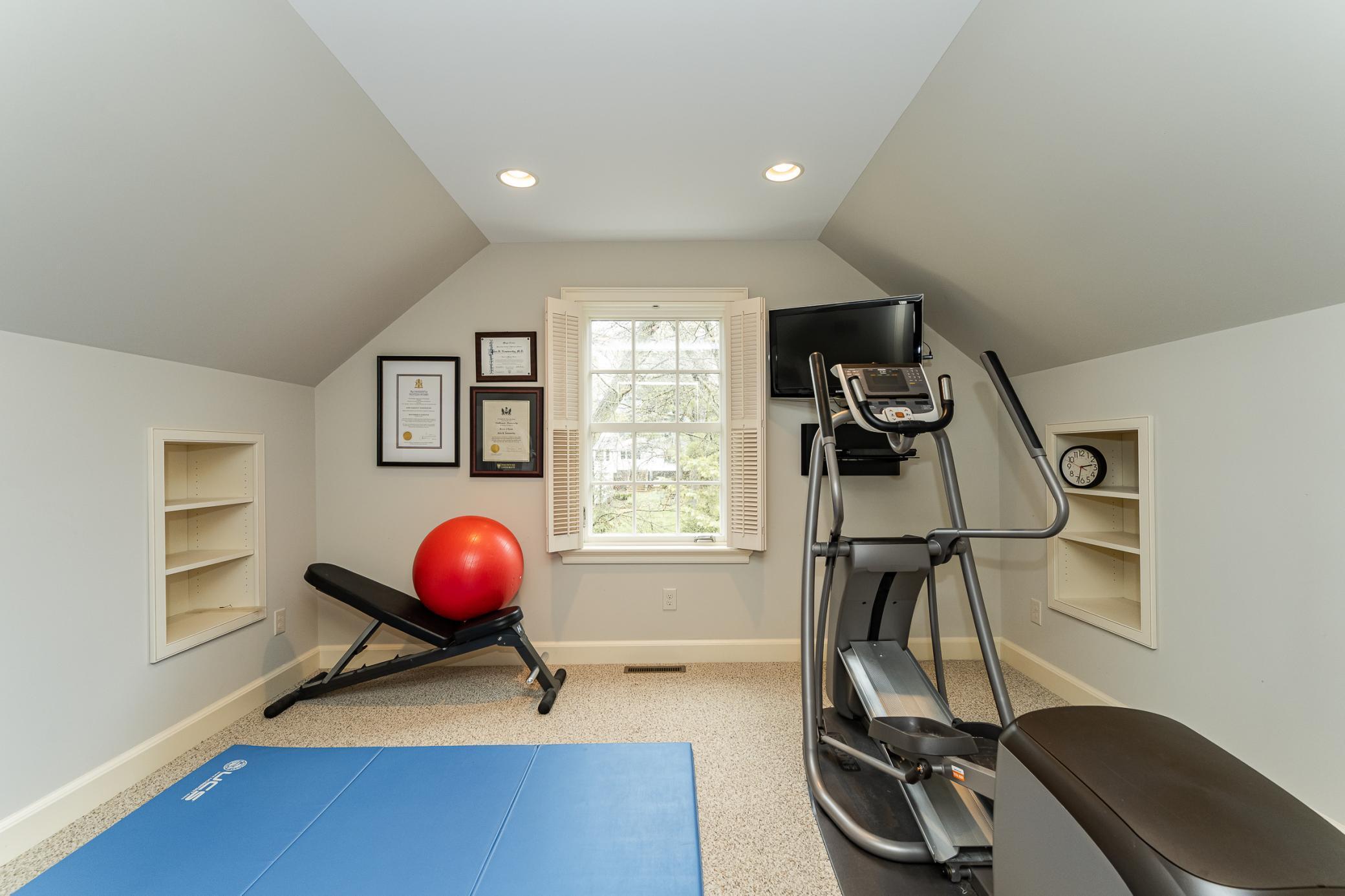 main property photo 95