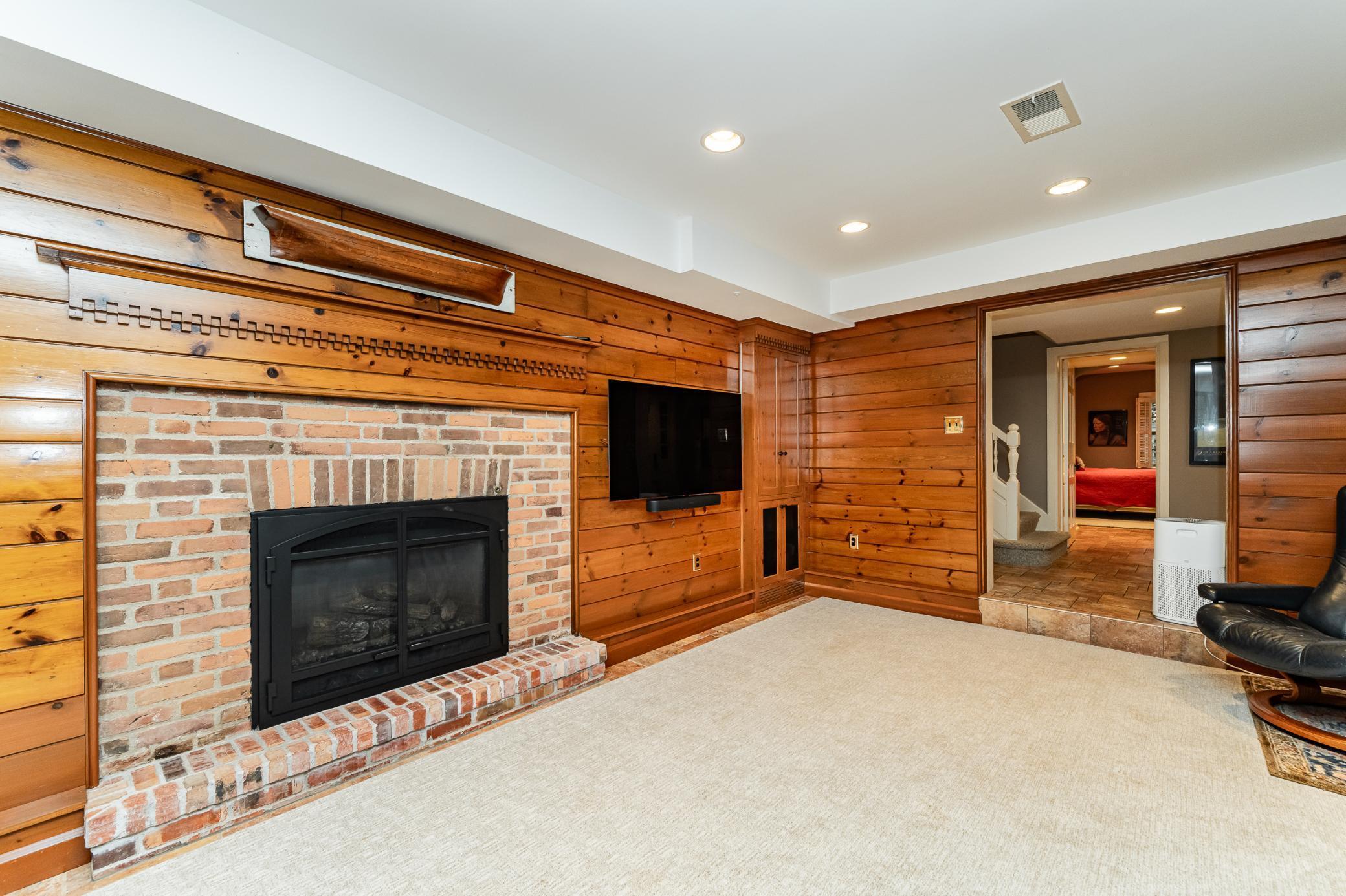 main property photo 98
