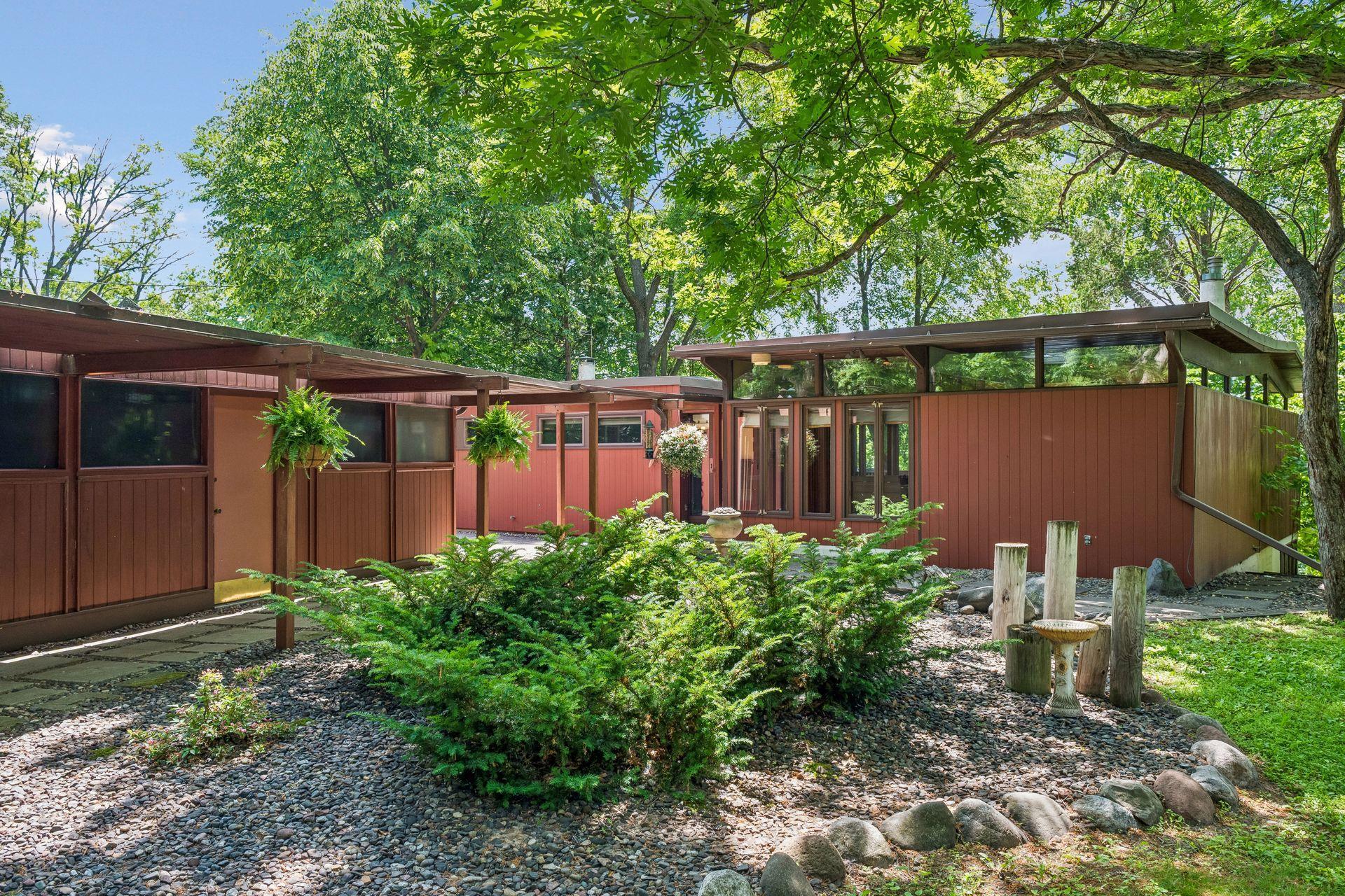 main property photo 98