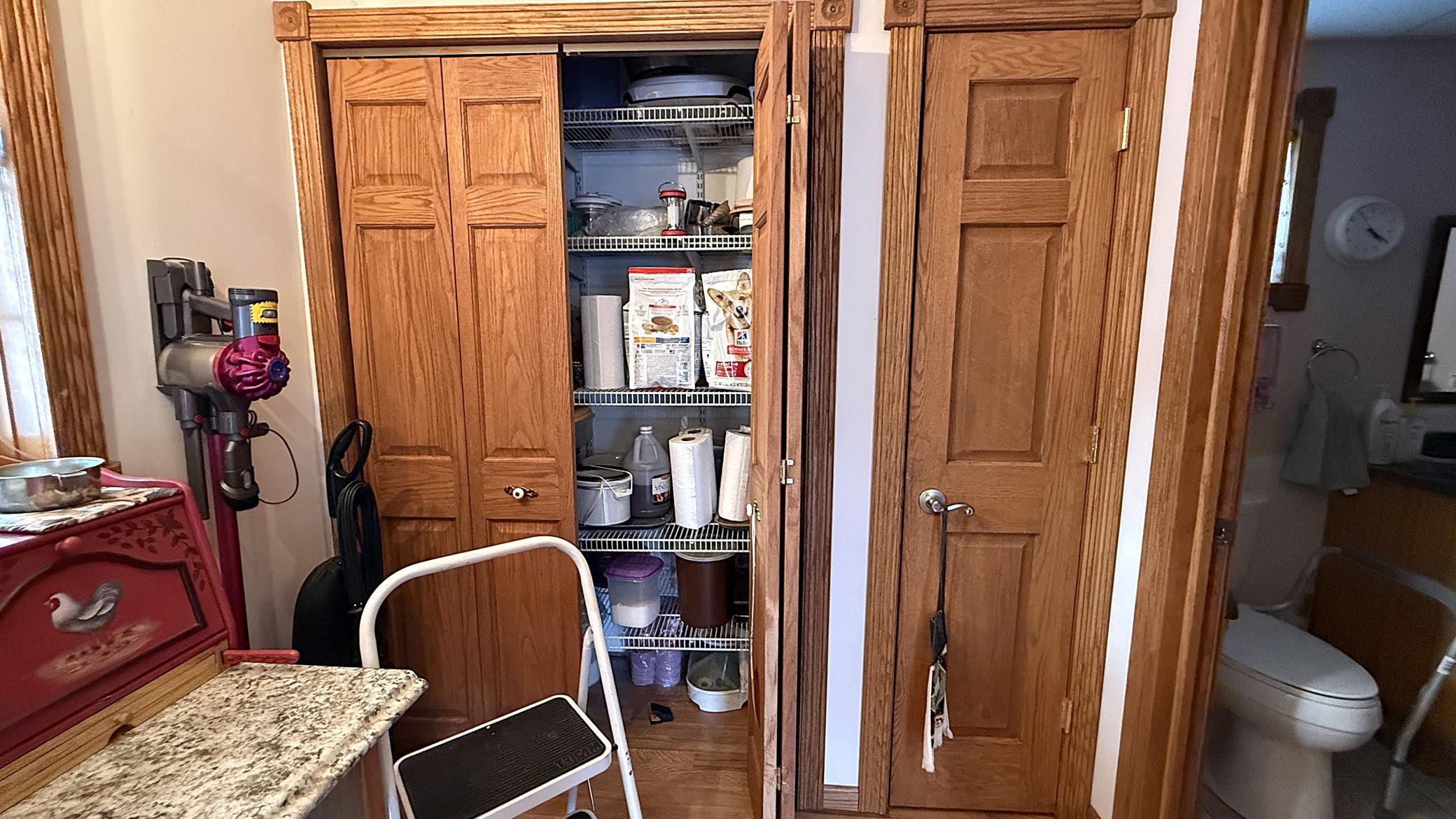 main property photo 16