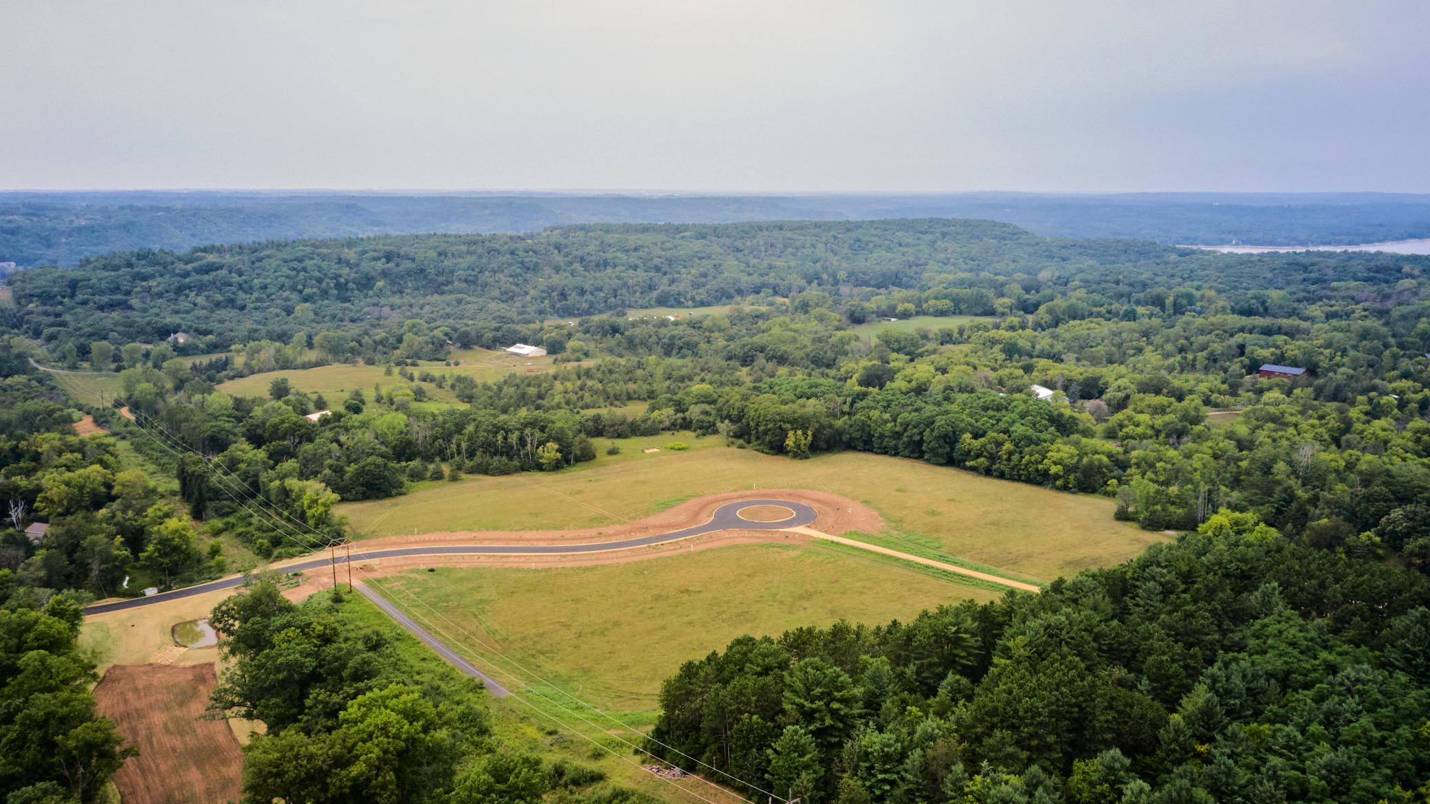 main property photo 8