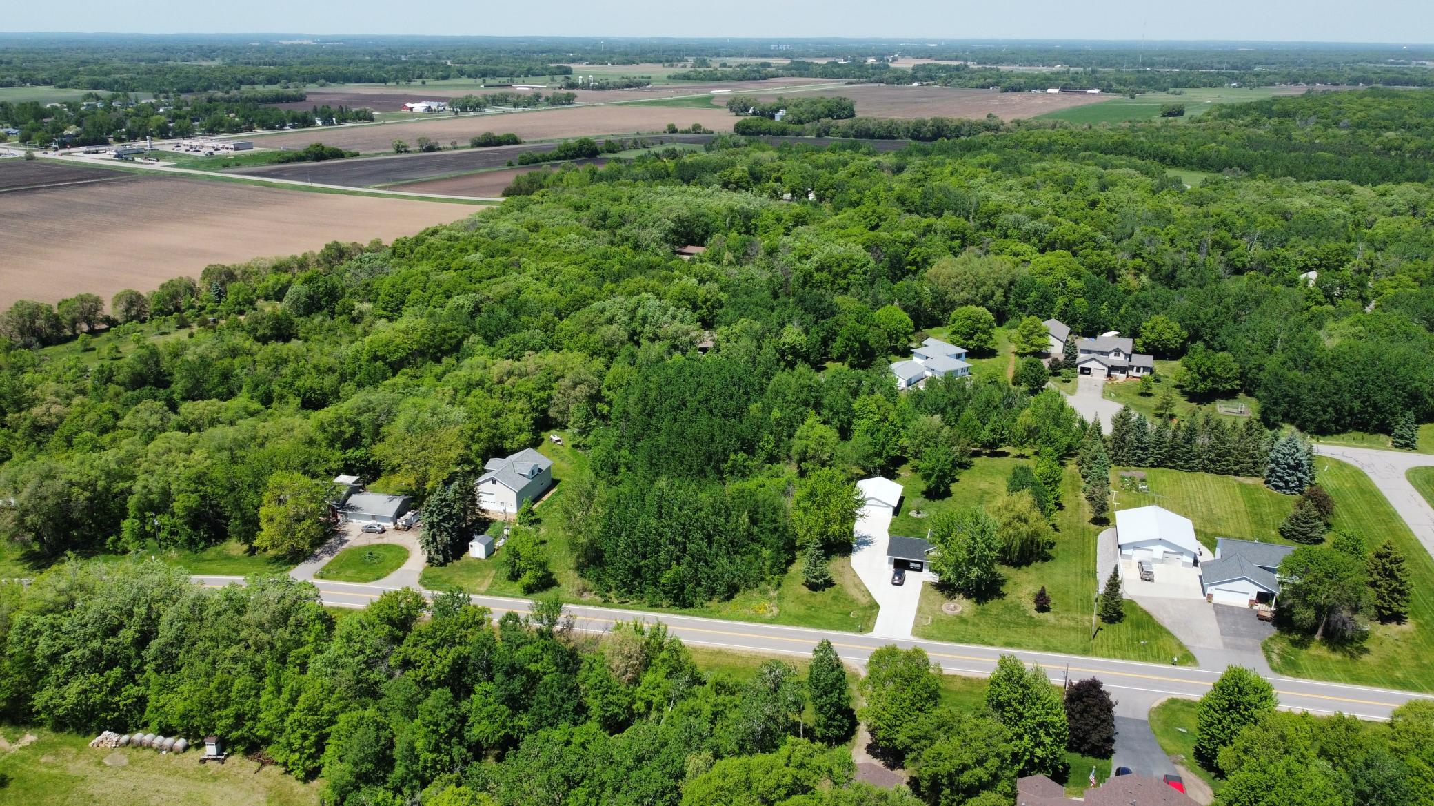 main property photo 3