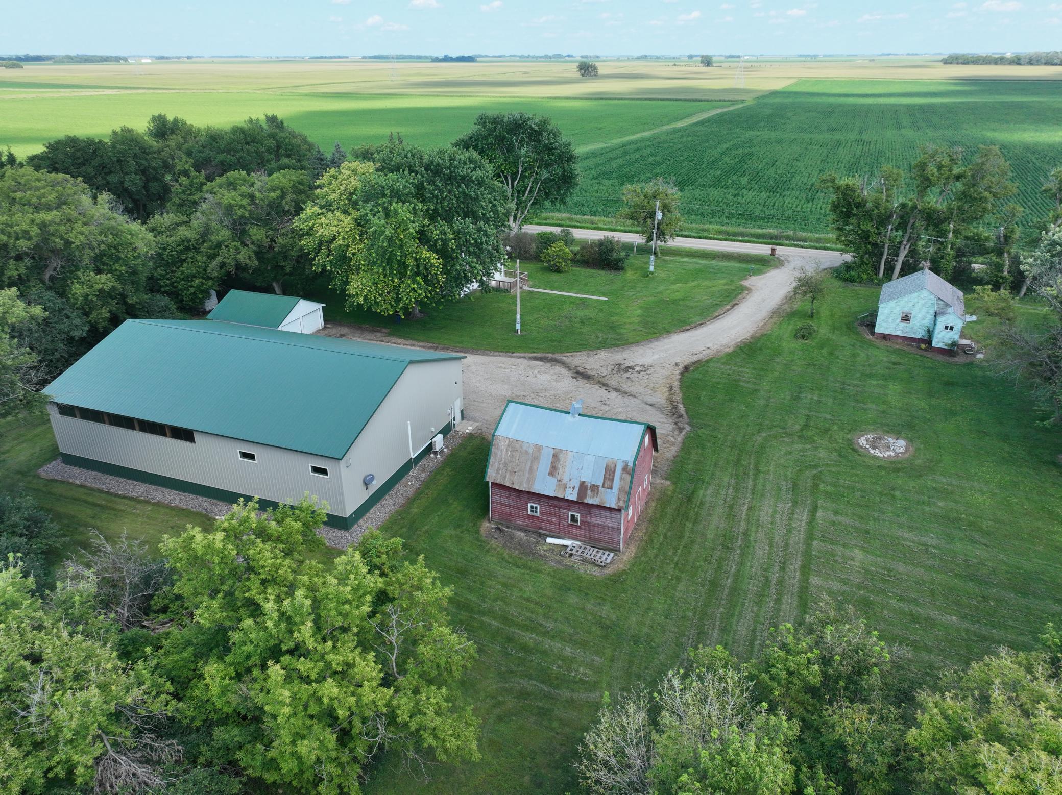 main property photo 2