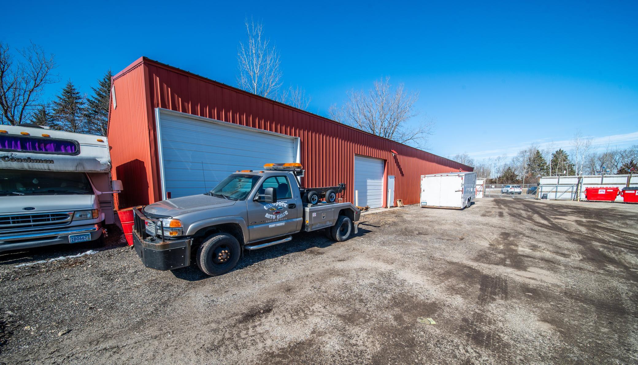 main property photo 17