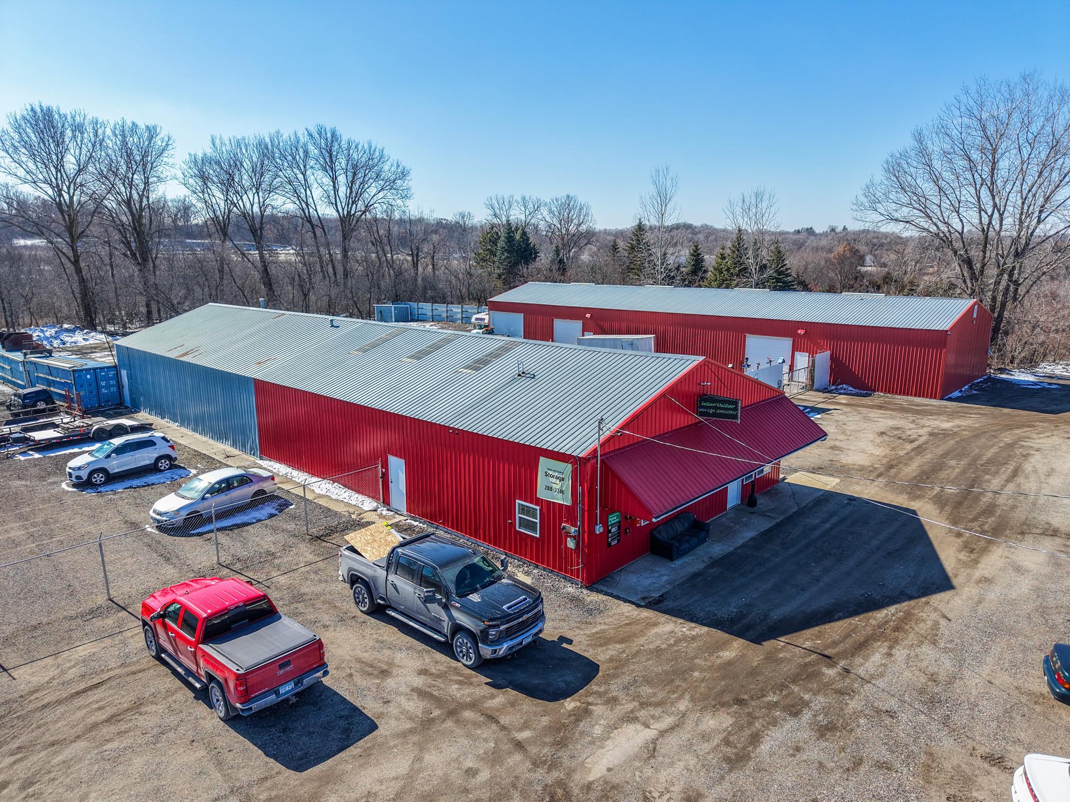 main property photo 23