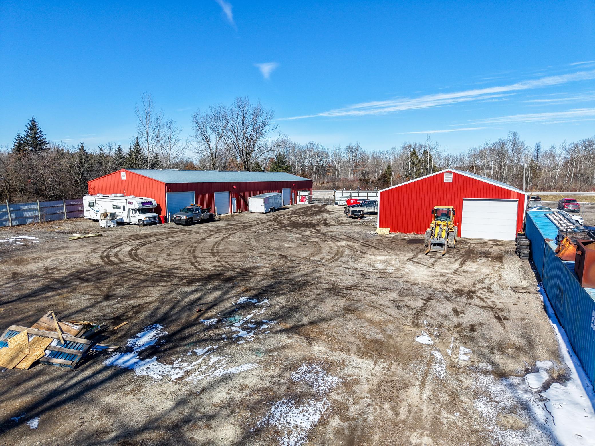 main property photo 9