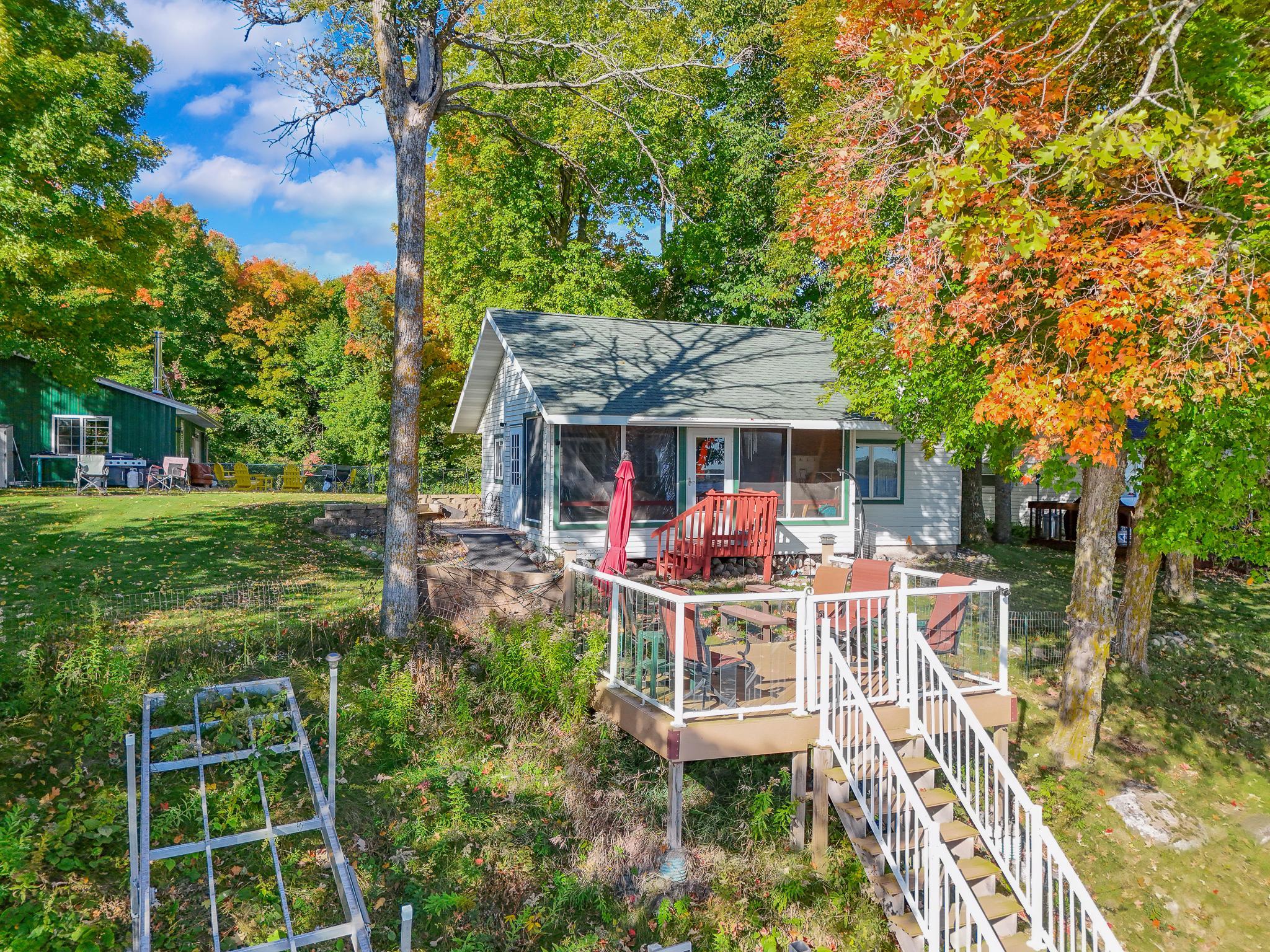 main property photo 8