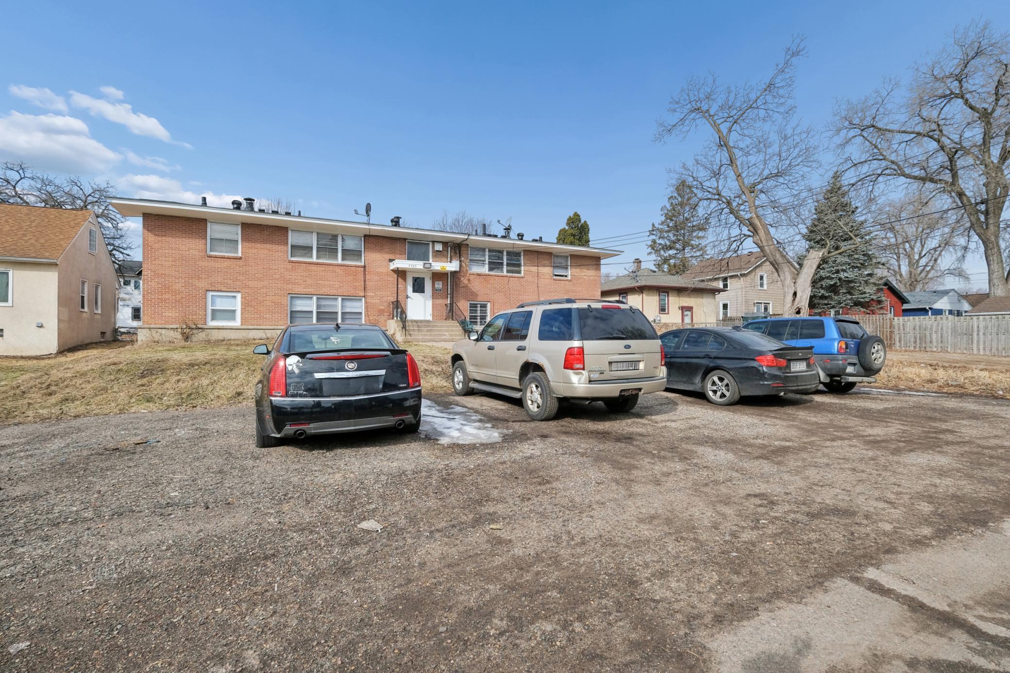 main property photo 22
