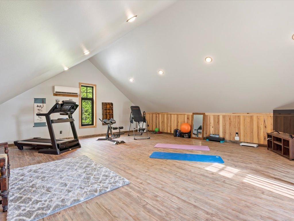 main property photo 68
