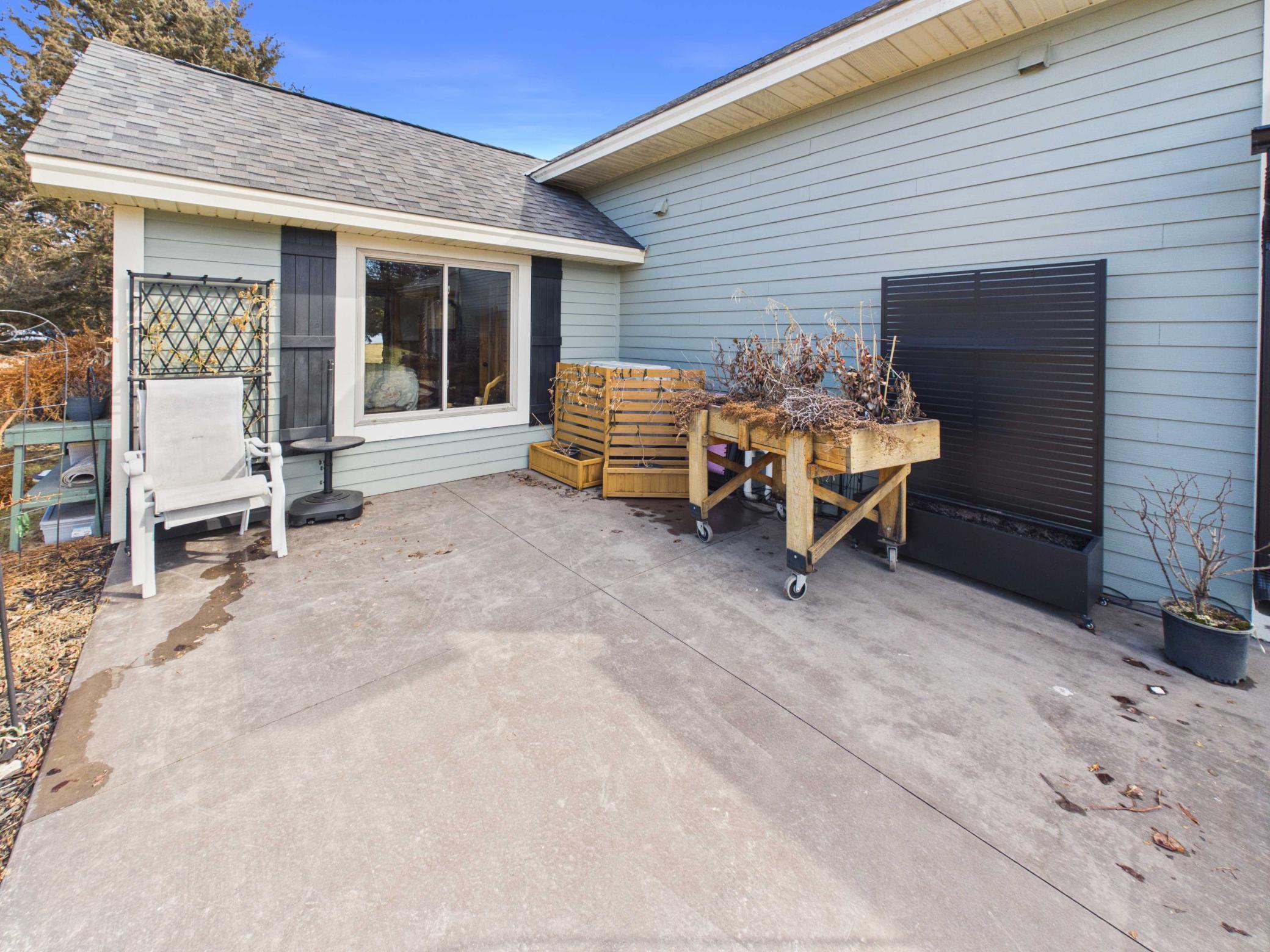 main property photo 52