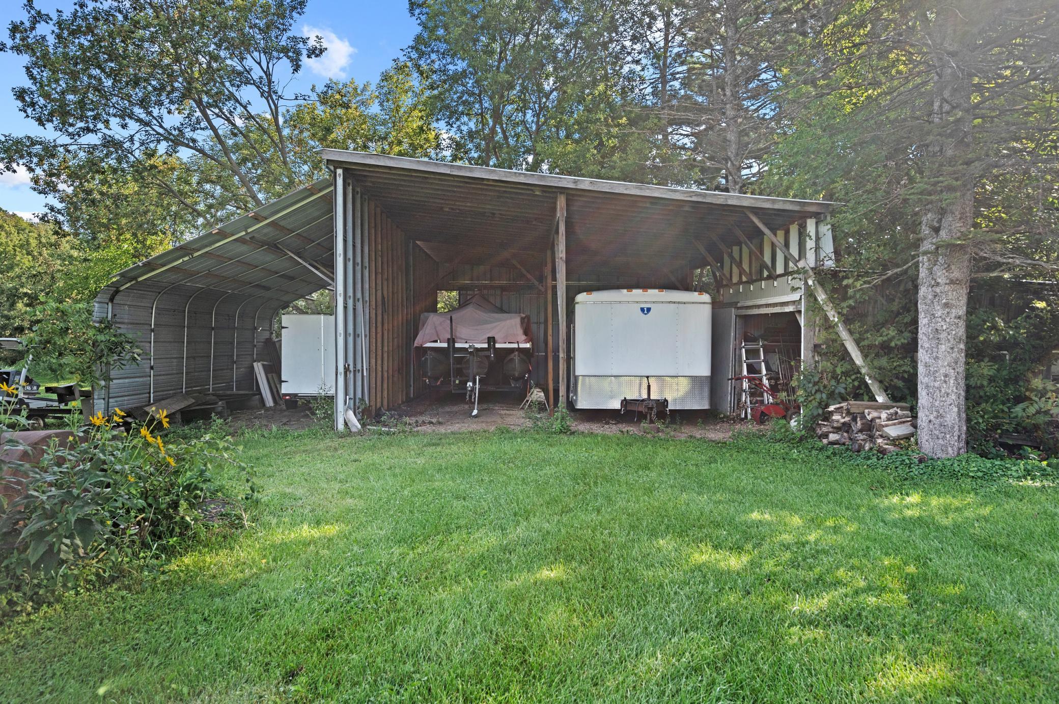 main property photo 46