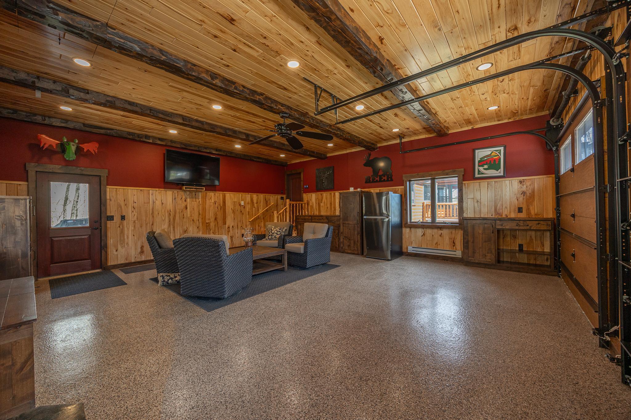 main property photo 70