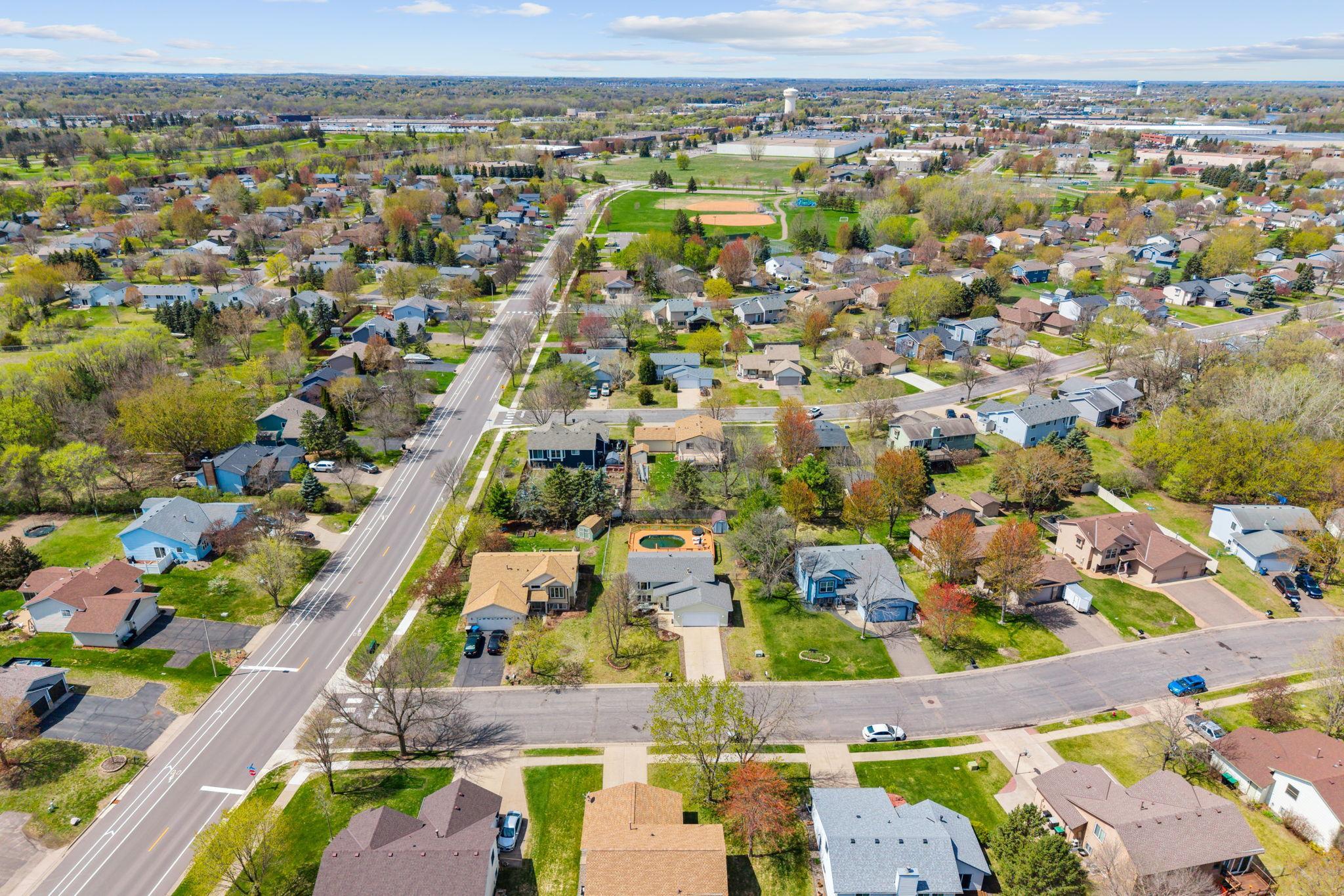 main property photo 50