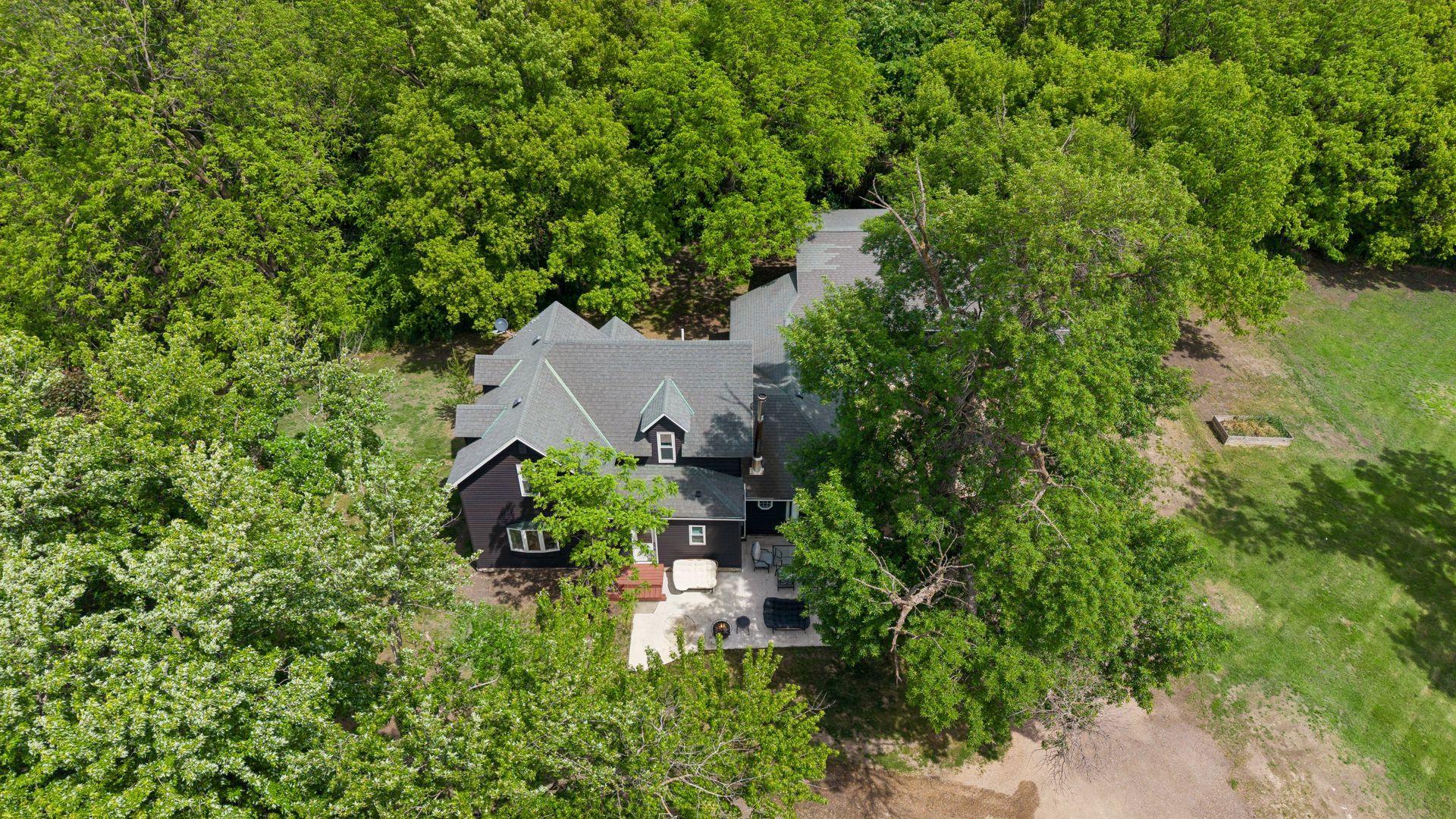 main property photo 41
