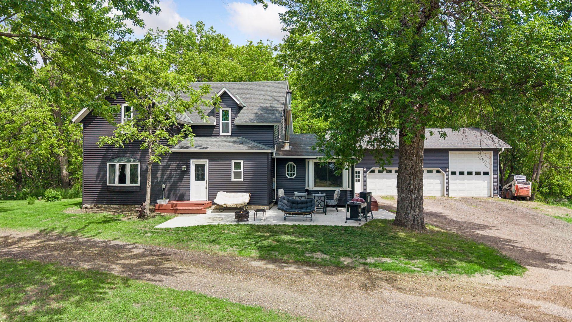 main property photo 6