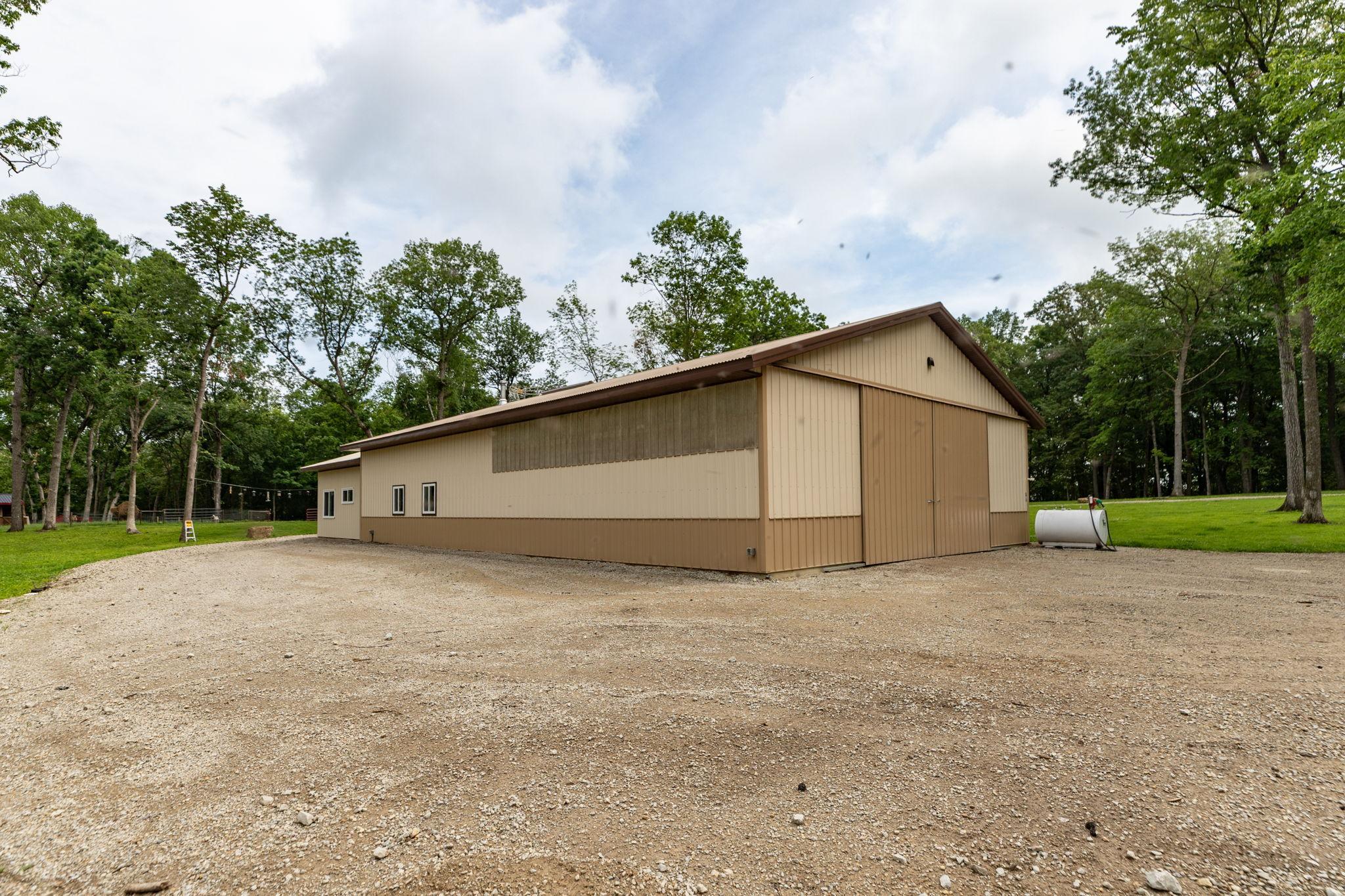 main property photo 36