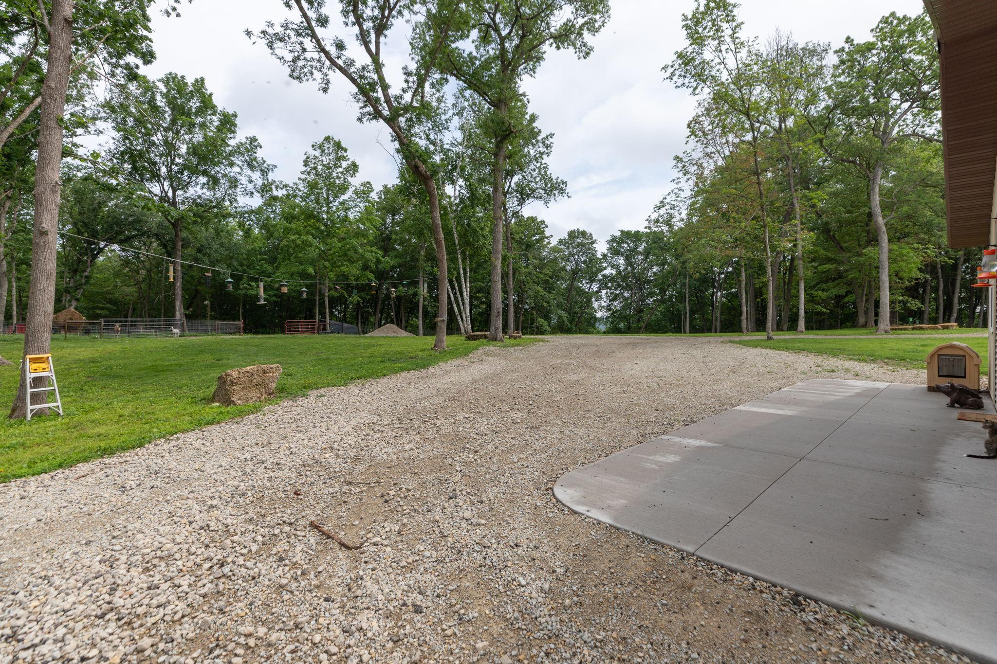 main property photo 37