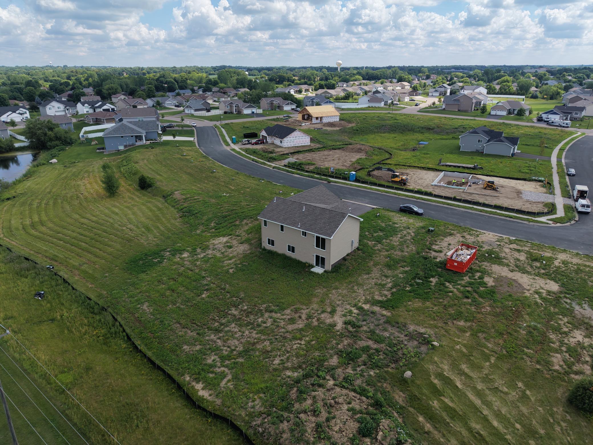 main property photo 33