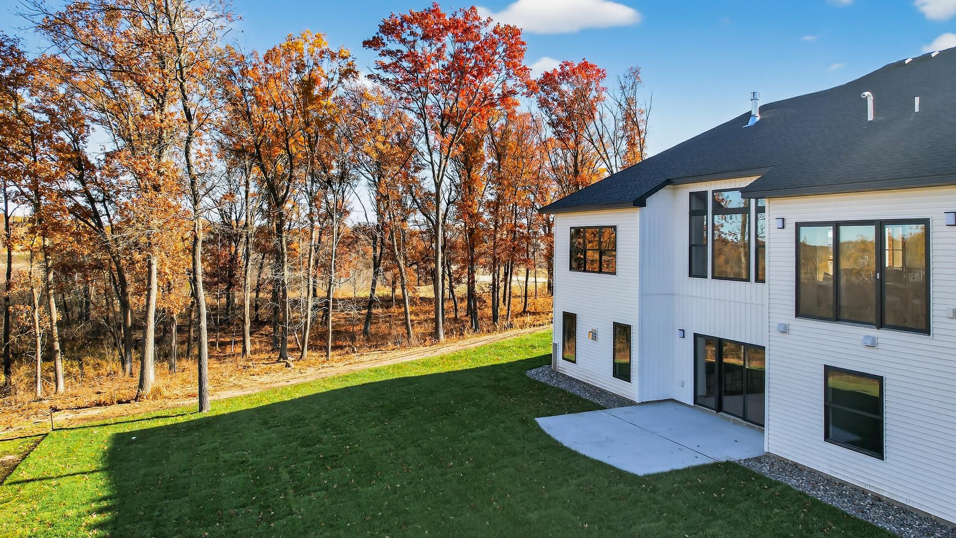 main property photo 81
