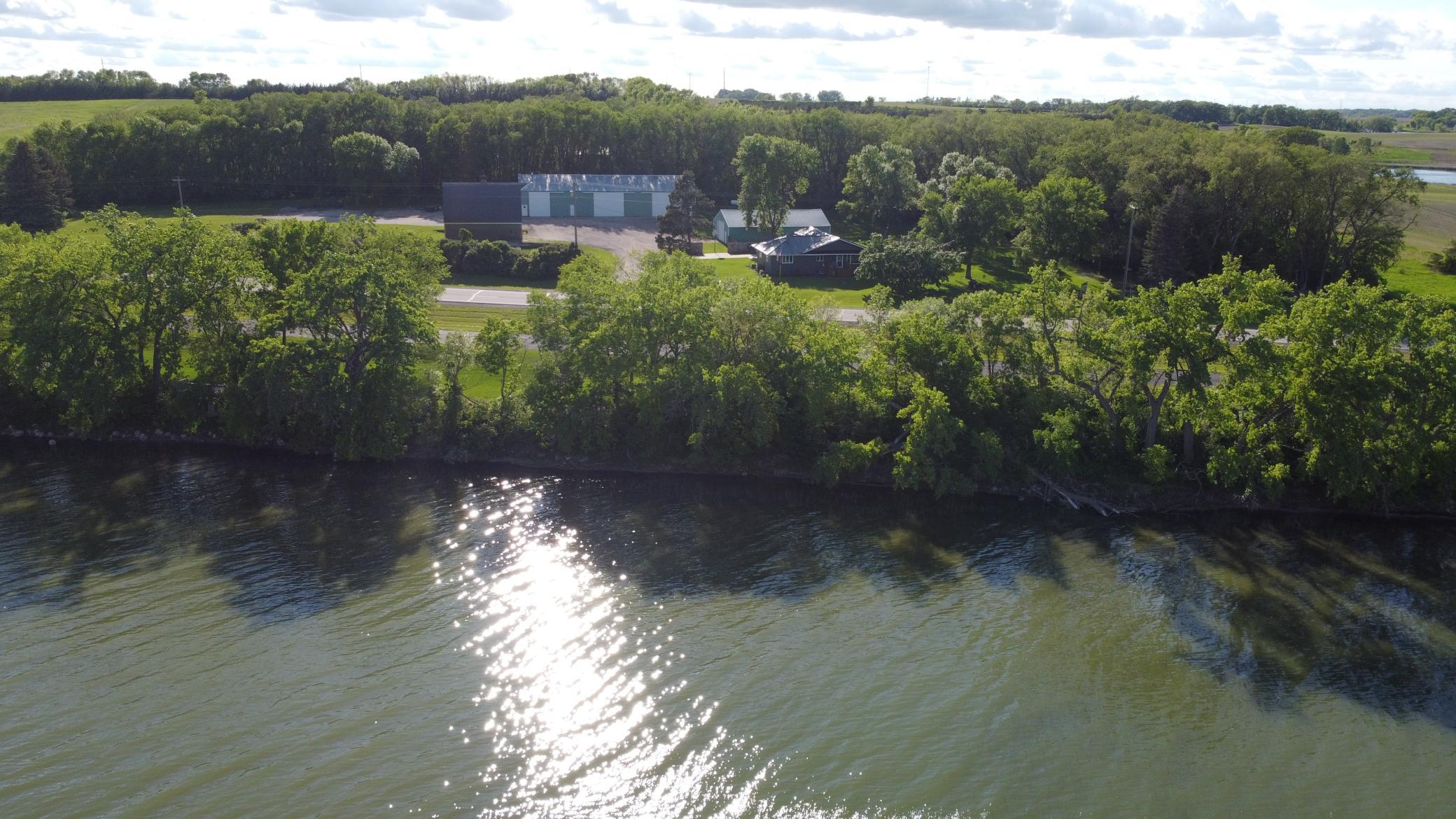 main property photo 9