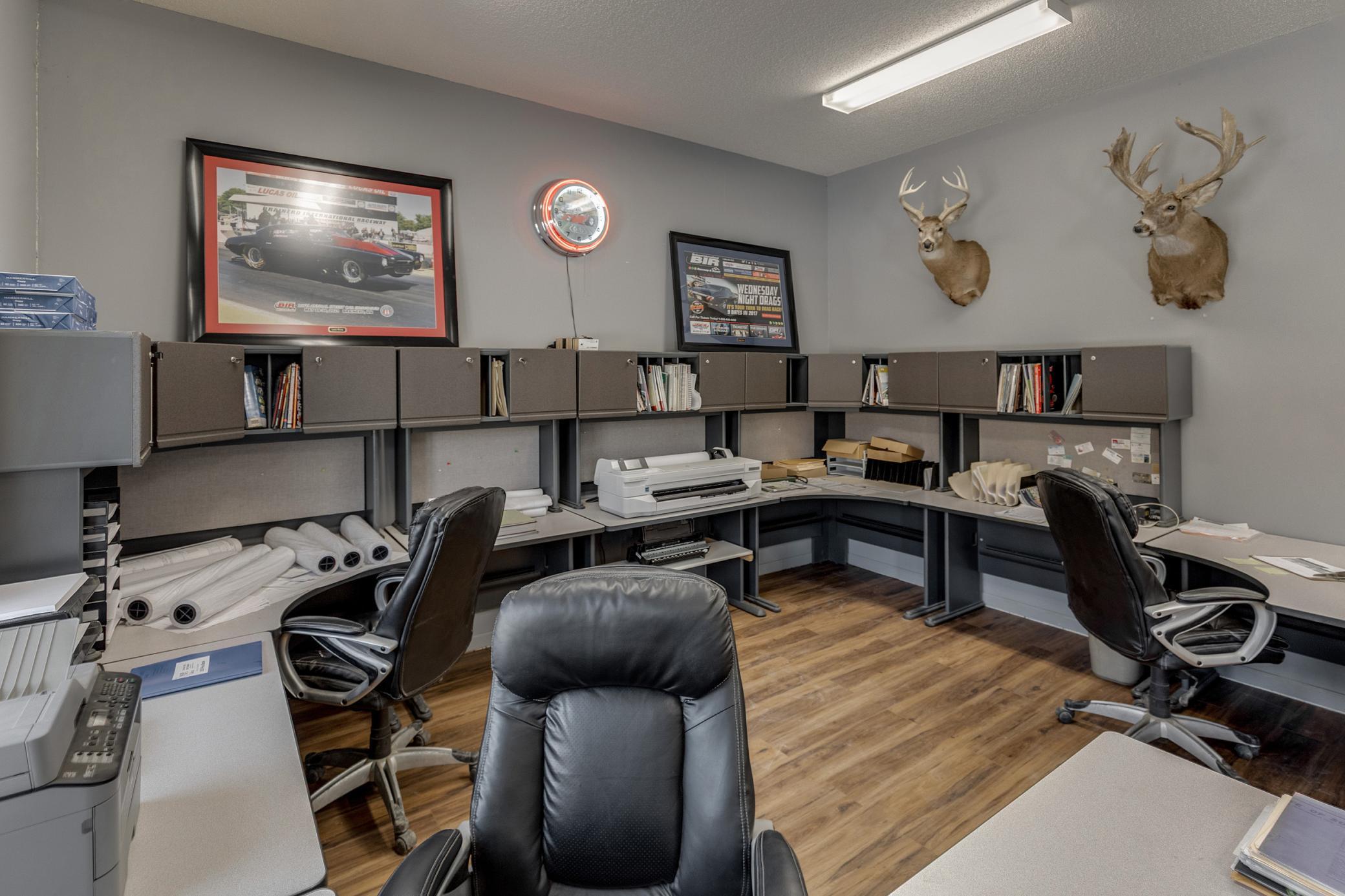 main property photo 5
