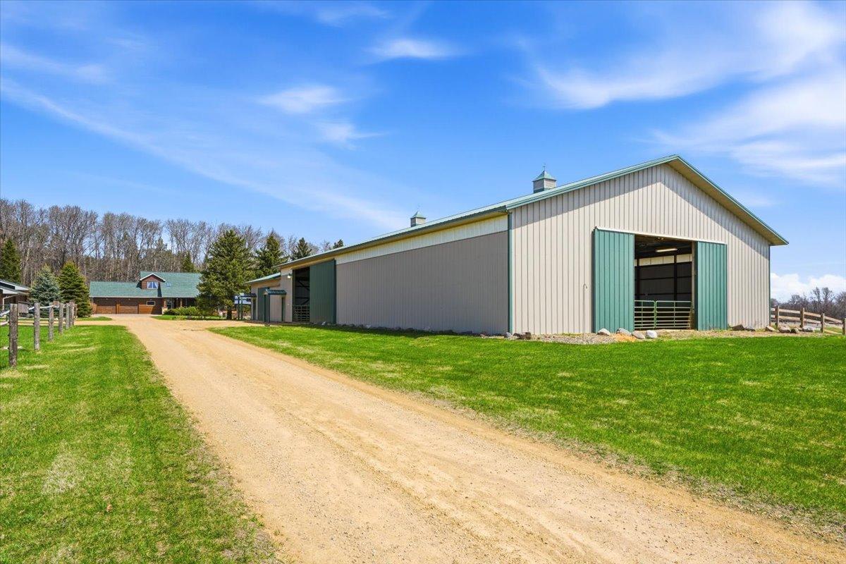 main property photo 42