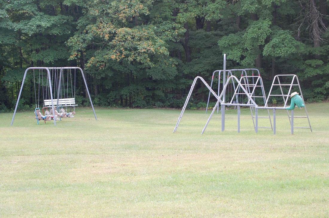 main property photo 16