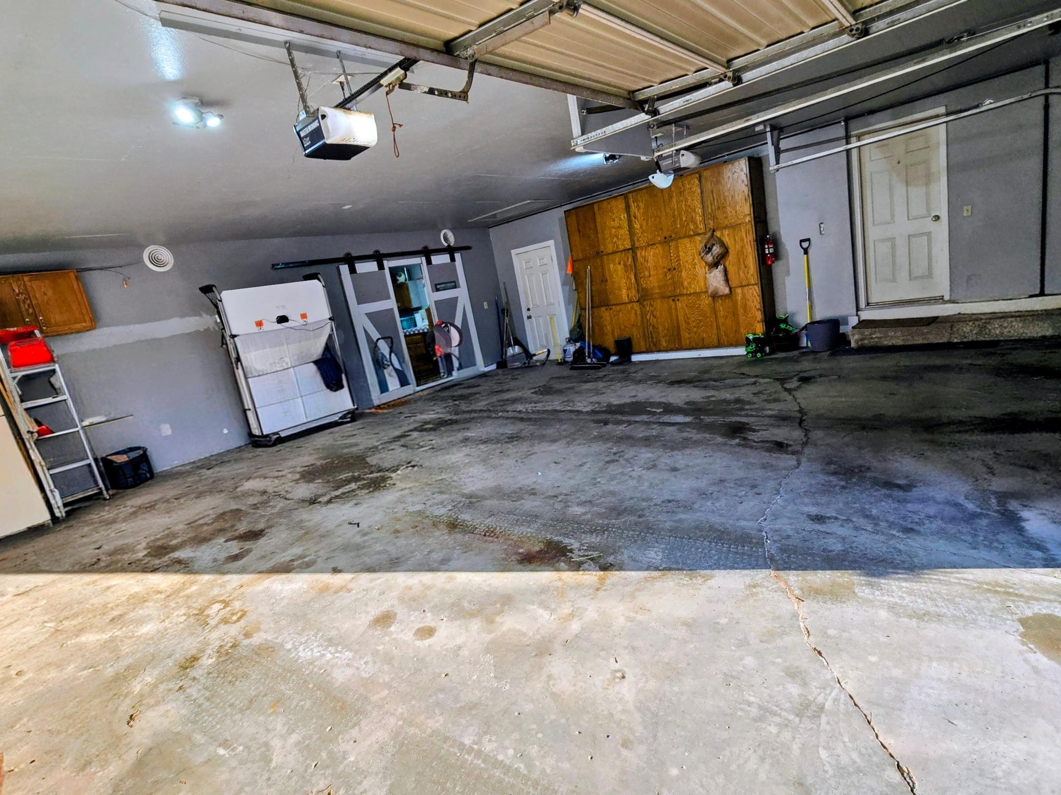 main property photo 44