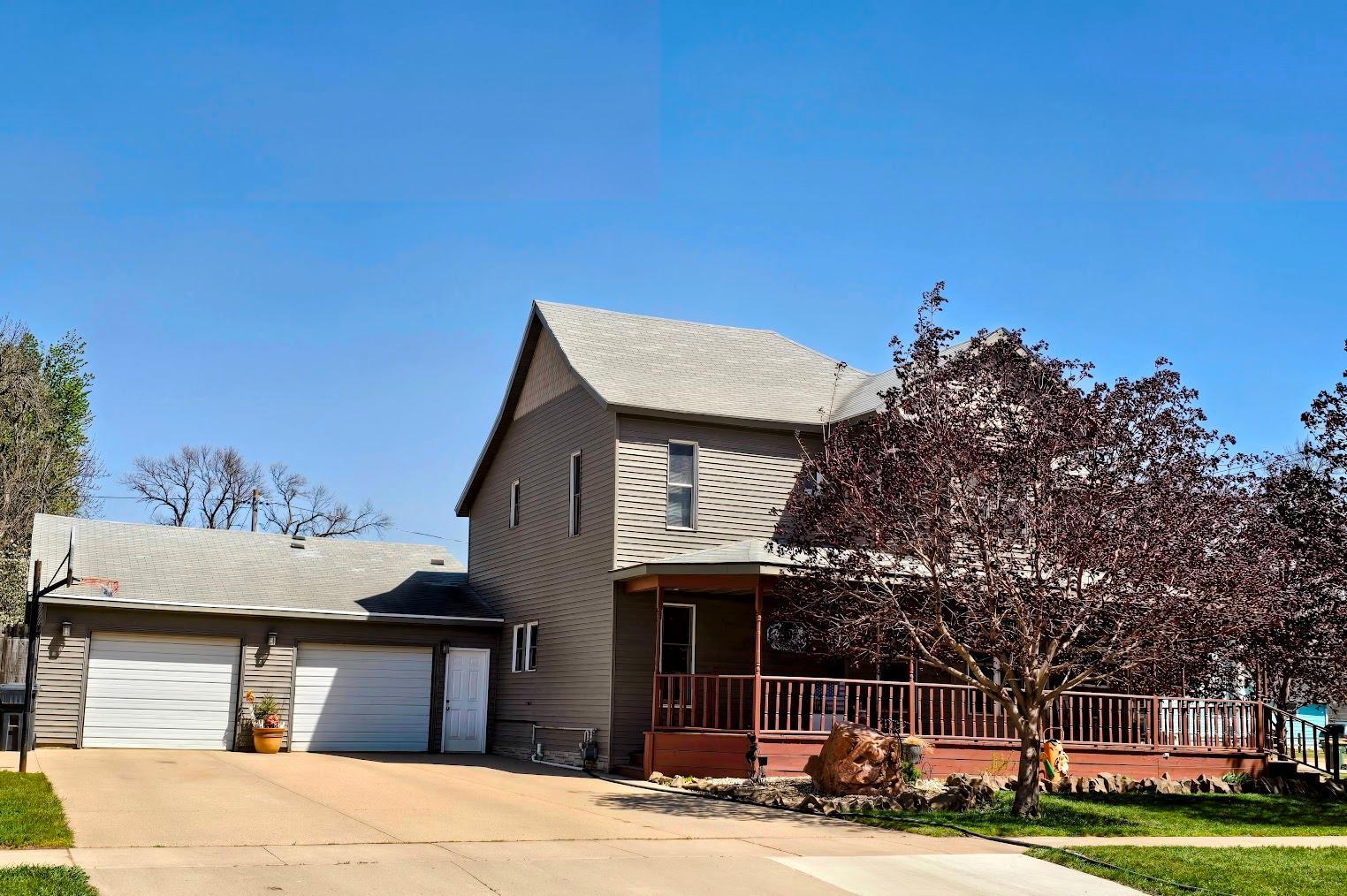 main property photo 54