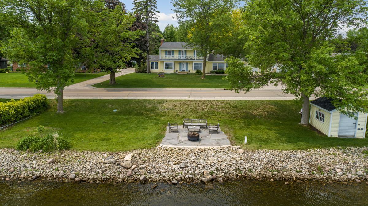 main property photo 42